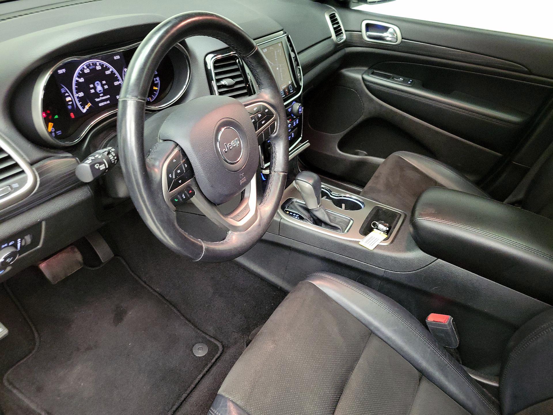 Thumbnail: 2019 Jeep Grand Cherokee - 11