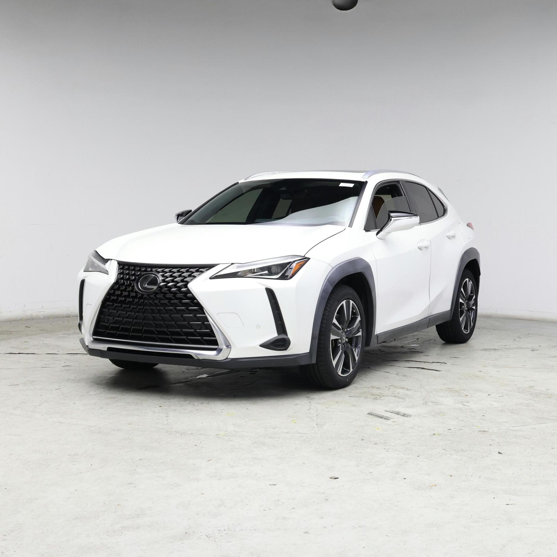 Thumbnail: 2021 Lexus UX - 4