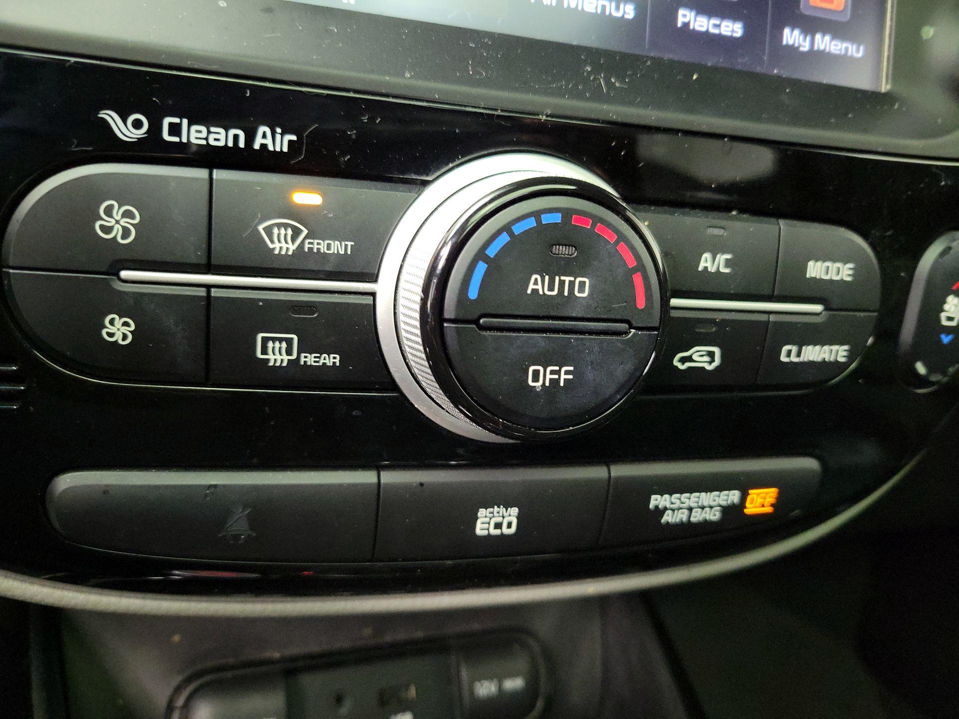 Thumbnail: 2015 Kia Soul - 17