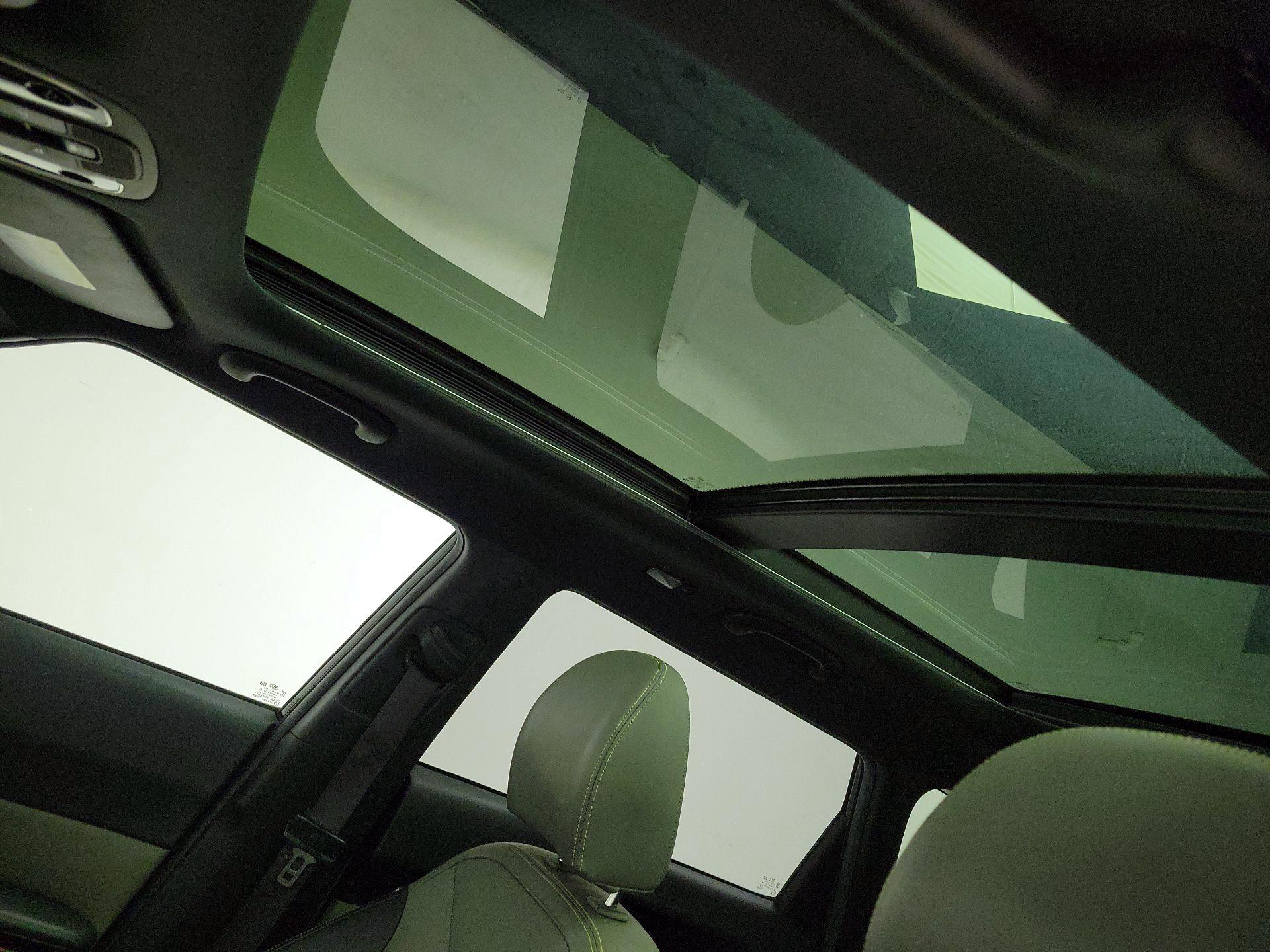 Thumbnail: 2015 Kia Soul - 20