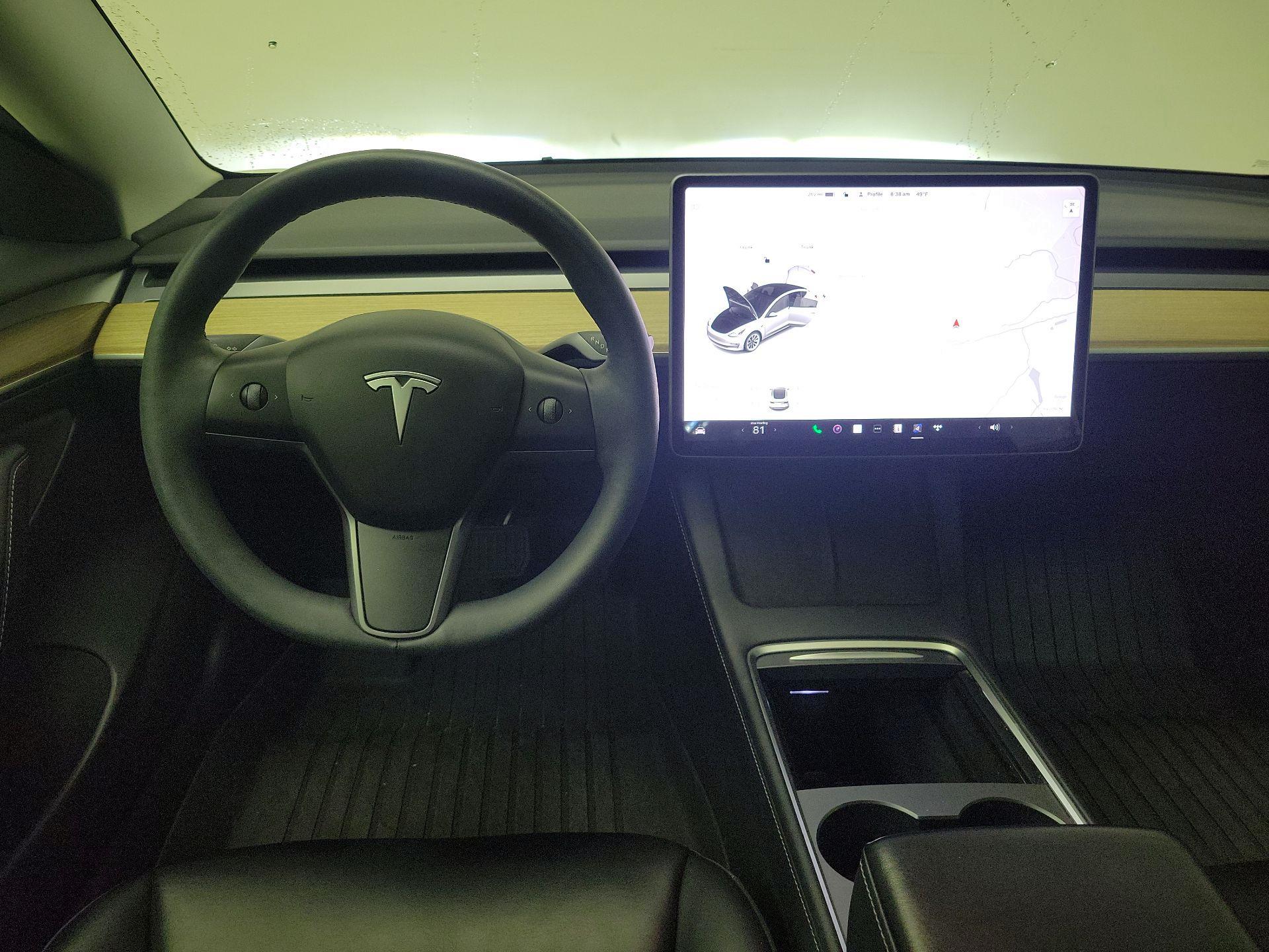 Thumbnail: 2022 Tesla Model 3 - 10