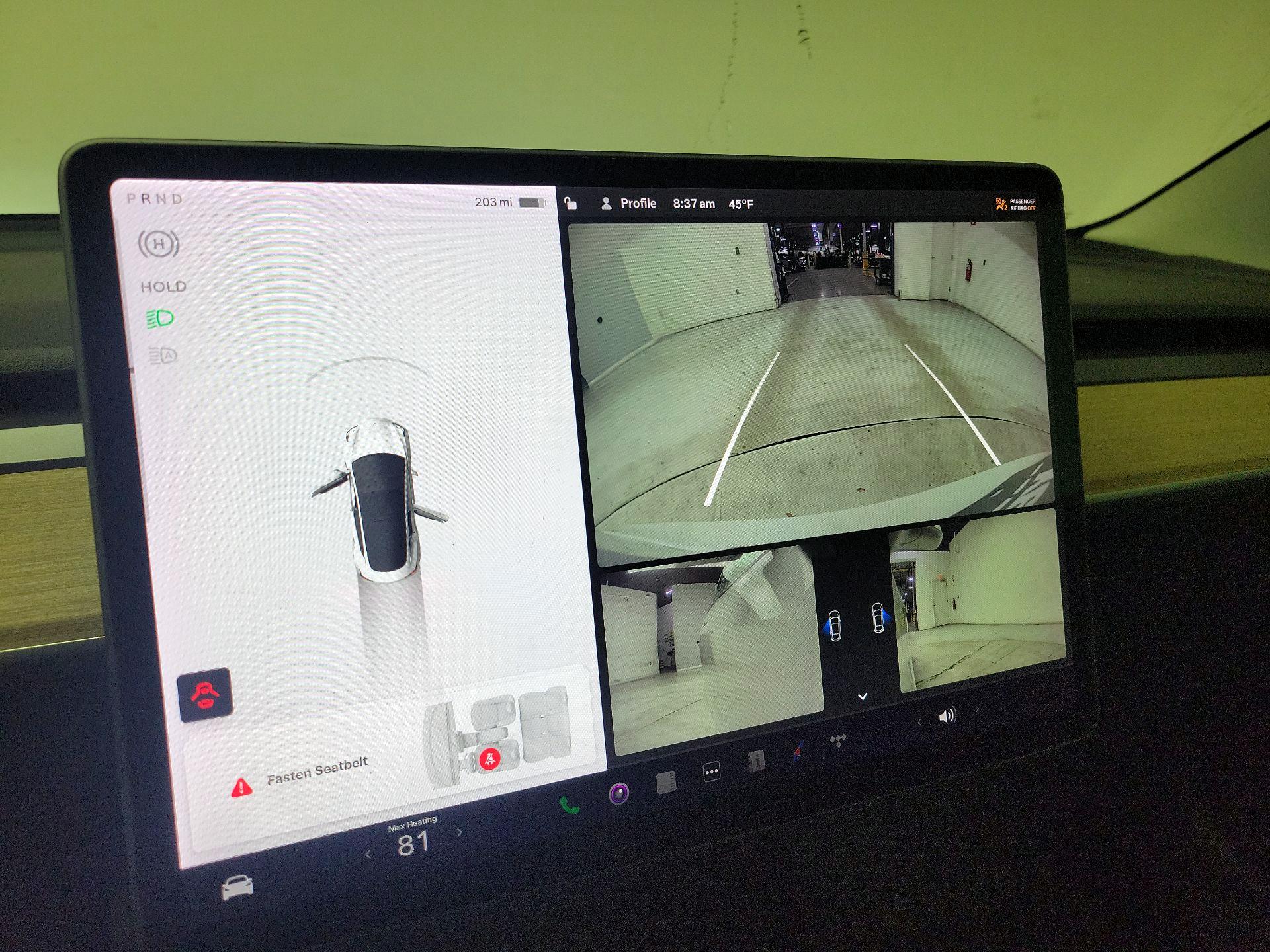 Thumbnail: 2022 Tesla Model 3 - 14