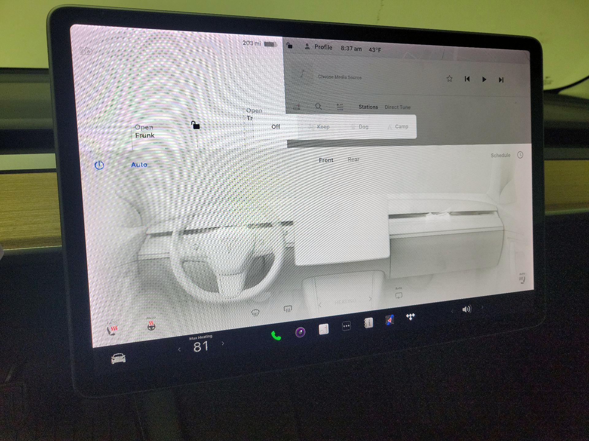 Thumbnail: 2022 Tesla Model 3 - 16