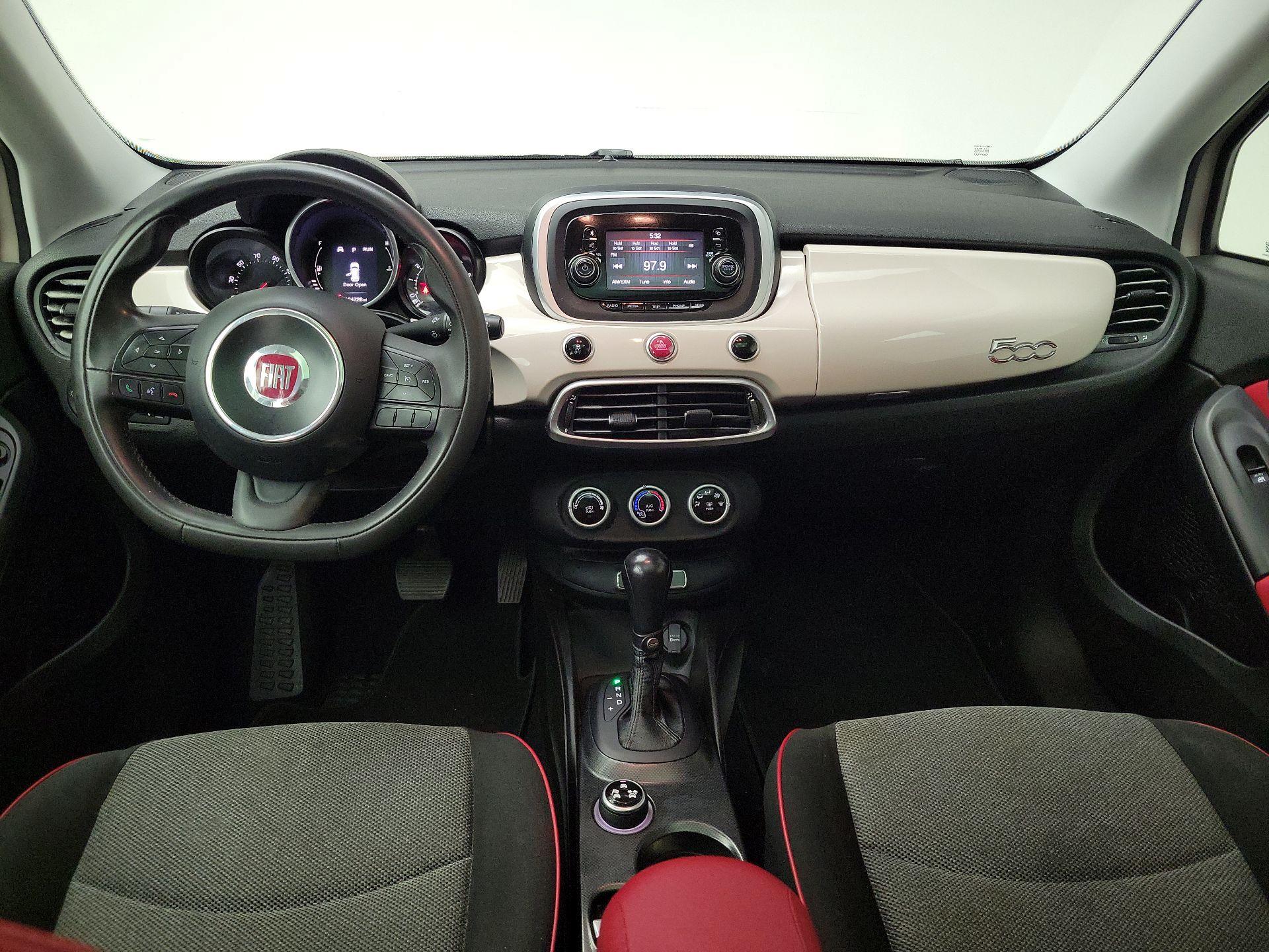 Thumbnail: 2016 Fiat 500X - 9