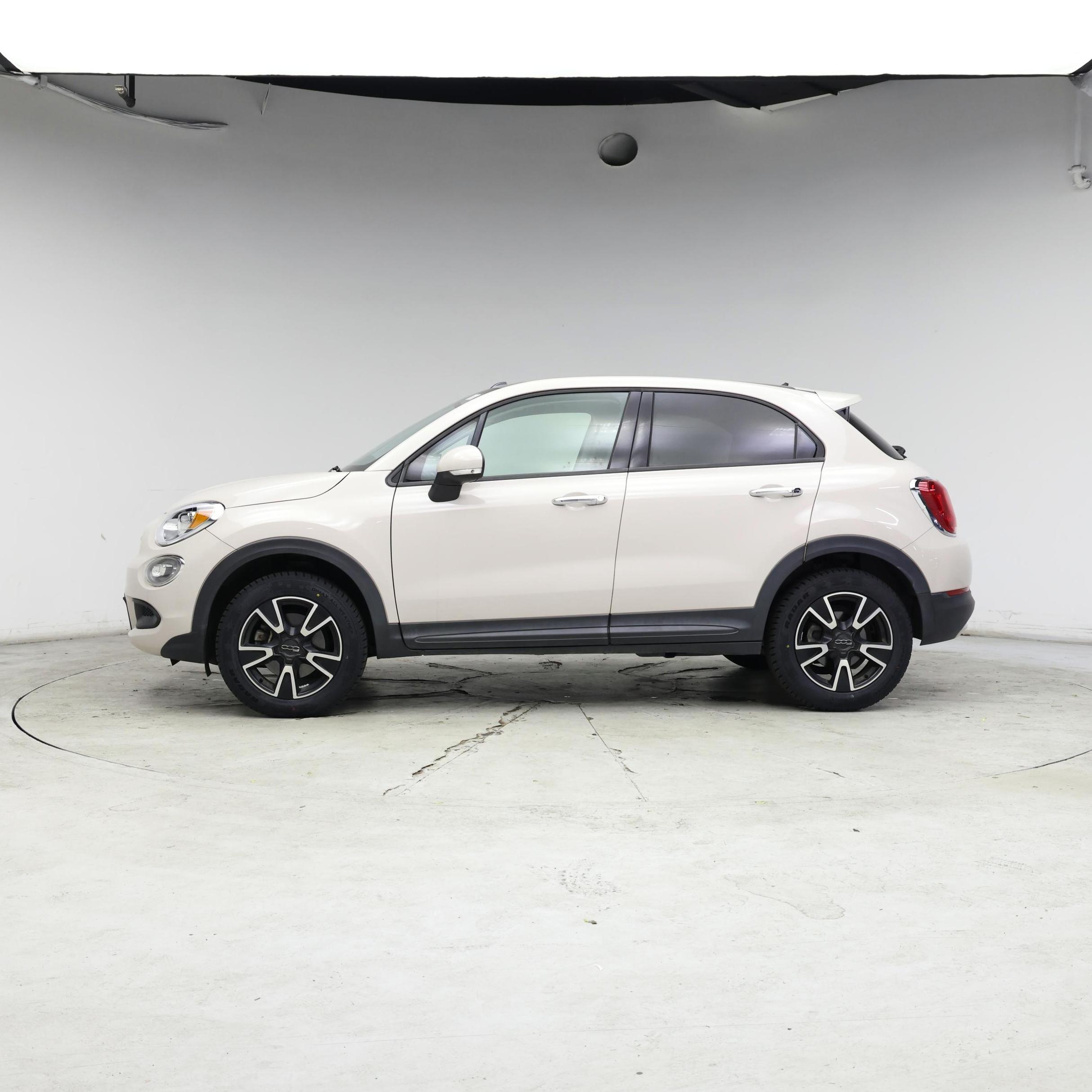 Thumbnail: 2016 Fiat 500X - 3