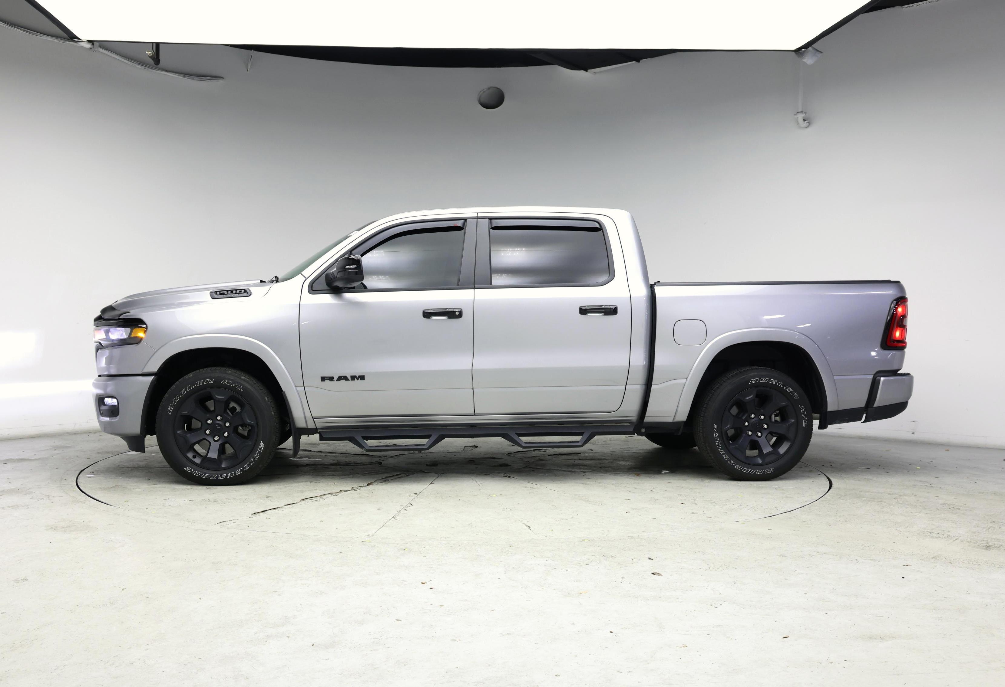 Thumbnail: 2025 RAM 1500 - 3