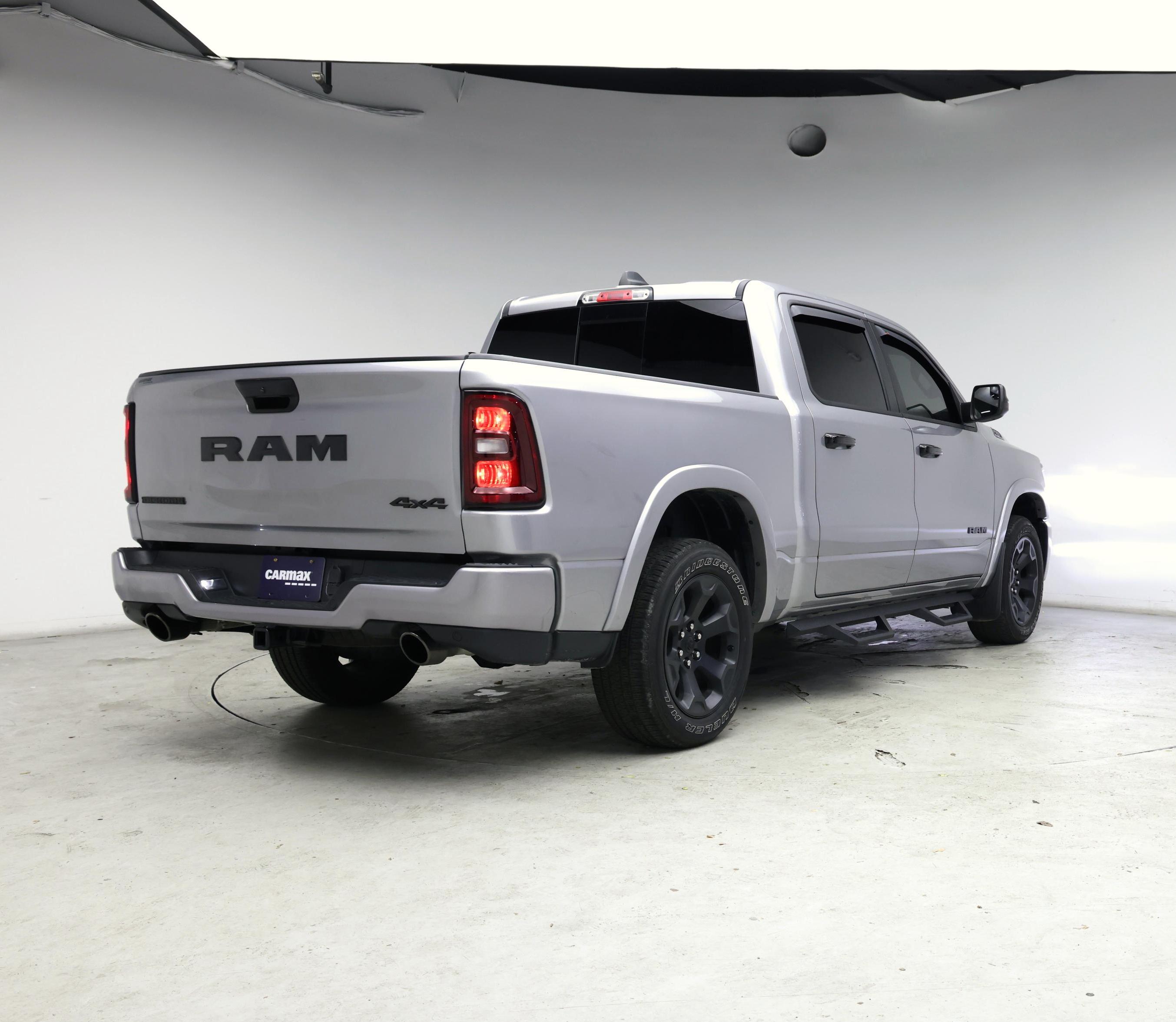Thumbnail: 2025 RAM 1500 - 8