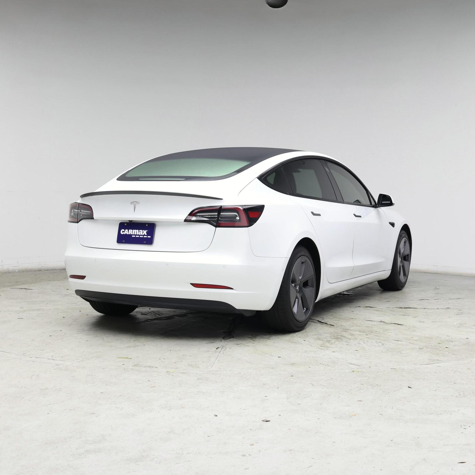 Thumbnail: 2021 Tesla Model 3 - 8