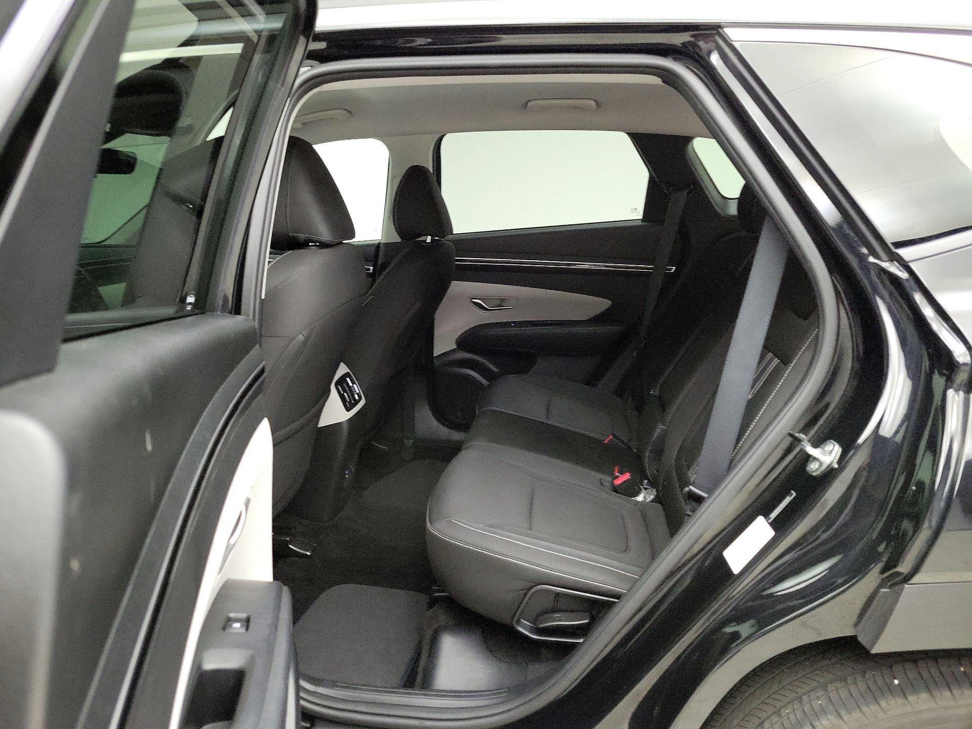 Thumbnail: 2024 Hyundai Tucson - 19