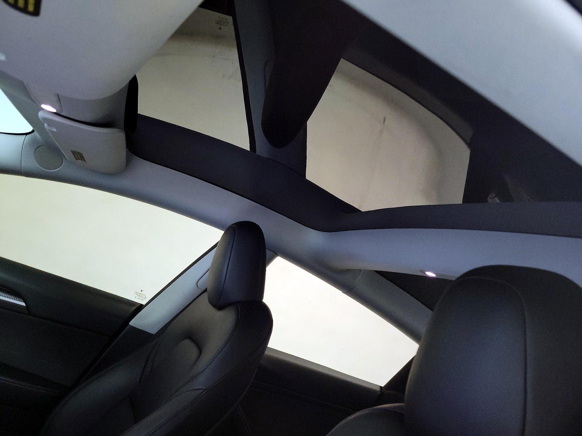 Thumbnail: 2021 Tesla Model 3 - 18