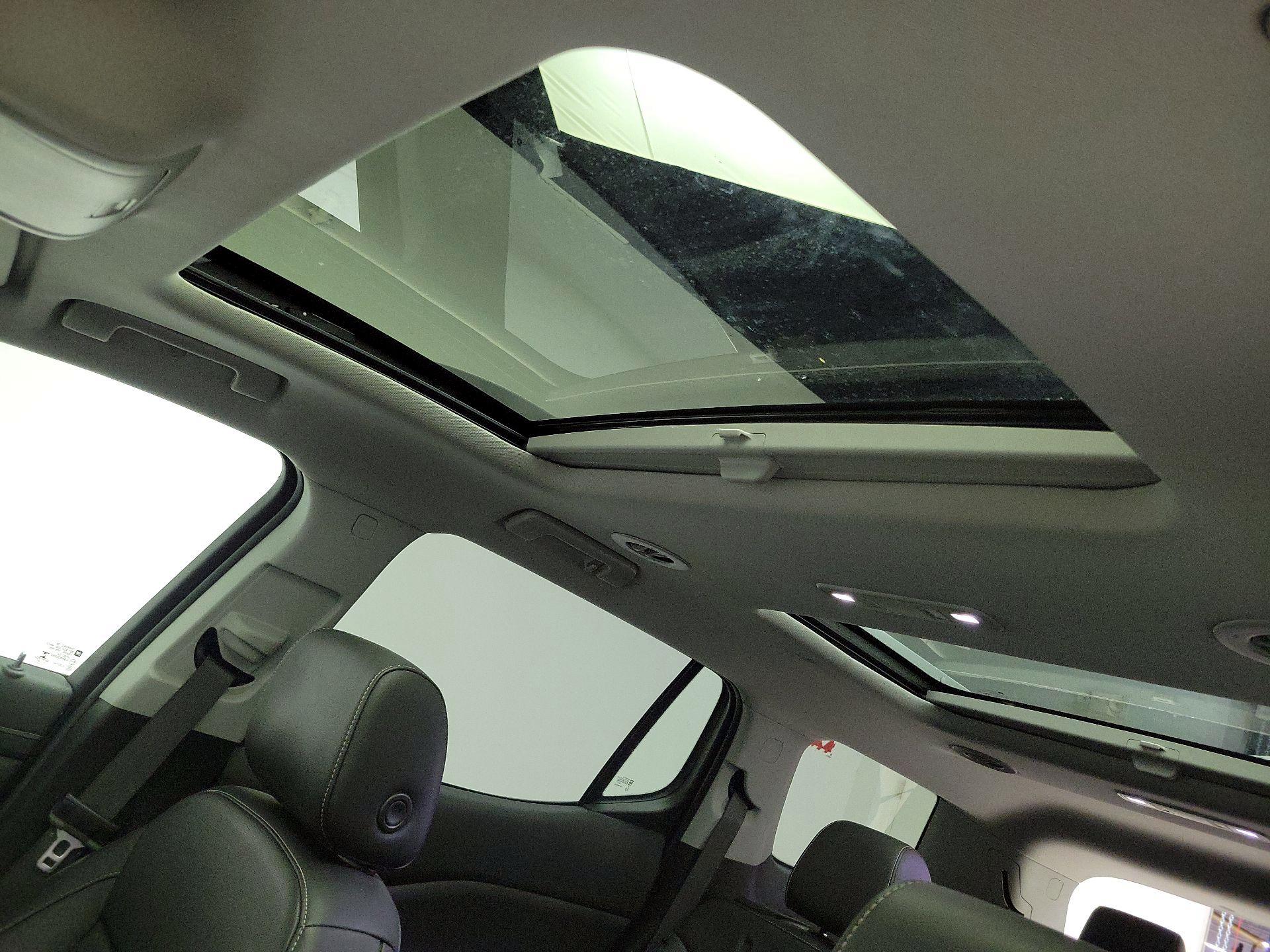 Thumbnail: 2023 GMC Acadia - 17