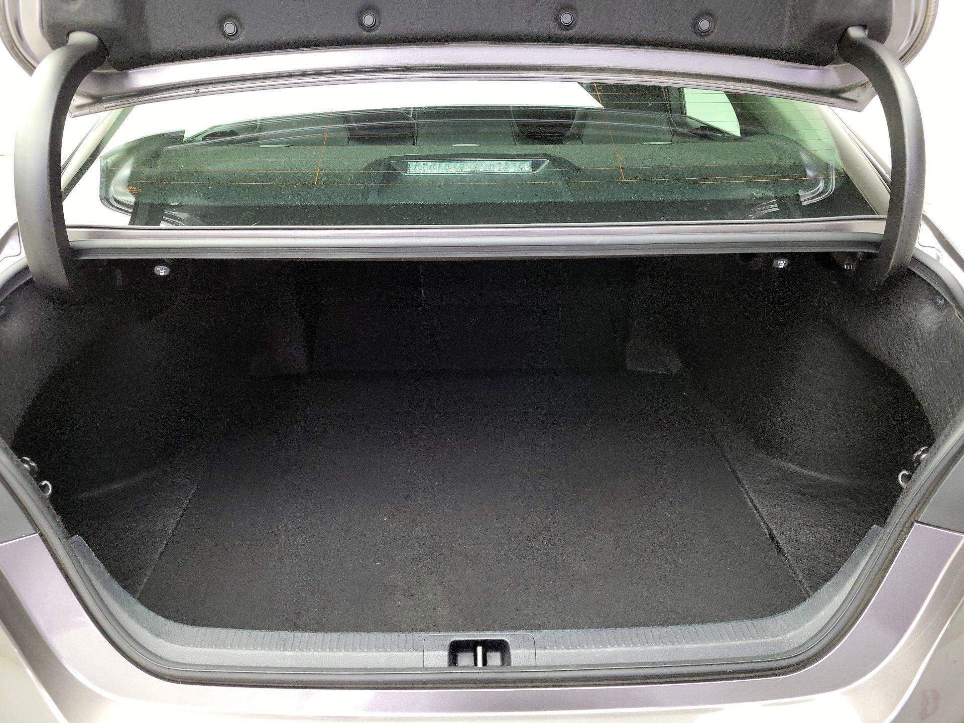 Thumbnail: 2023 Toyota Camry - 20