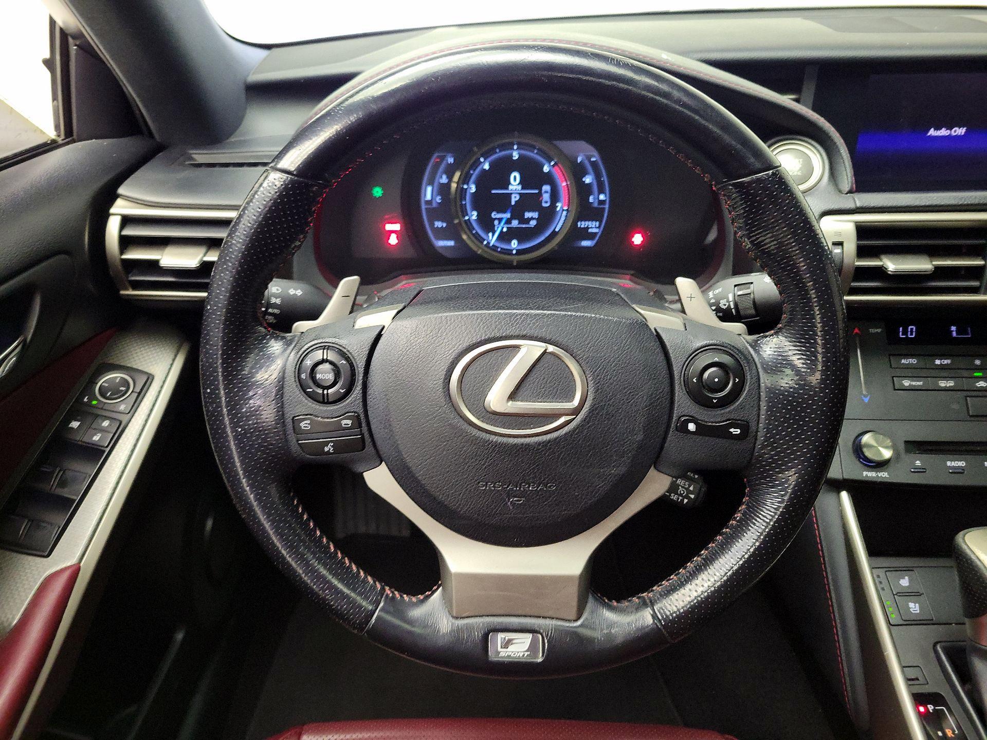 Thumbnail: 2016 Lexus IS - 10
