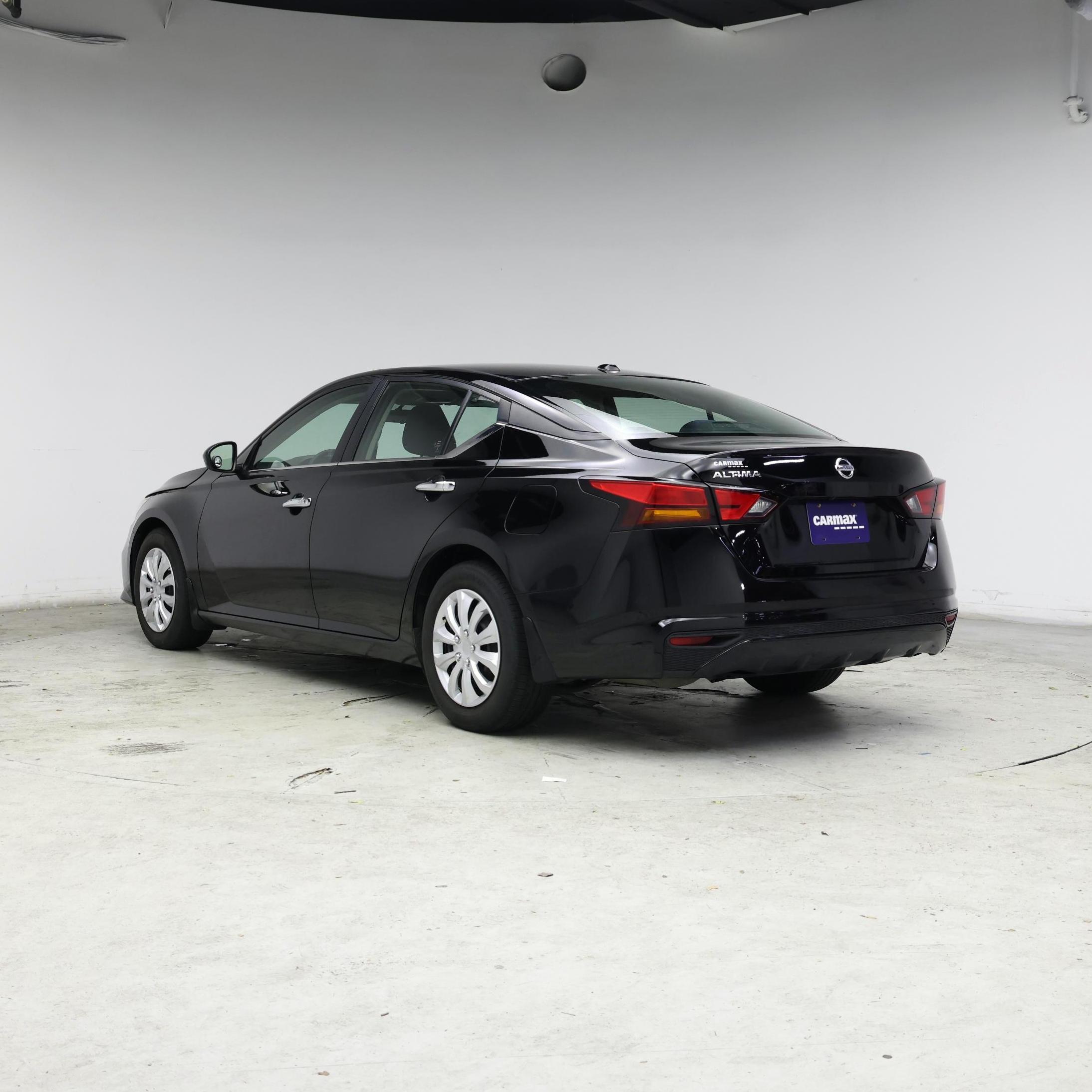 Thumbnail: 2020 Nissan Altima - 2