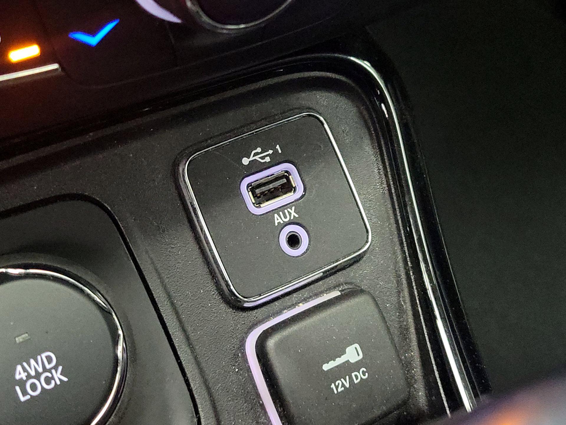 Thumbnail: 2021 Jeep Compass - 18