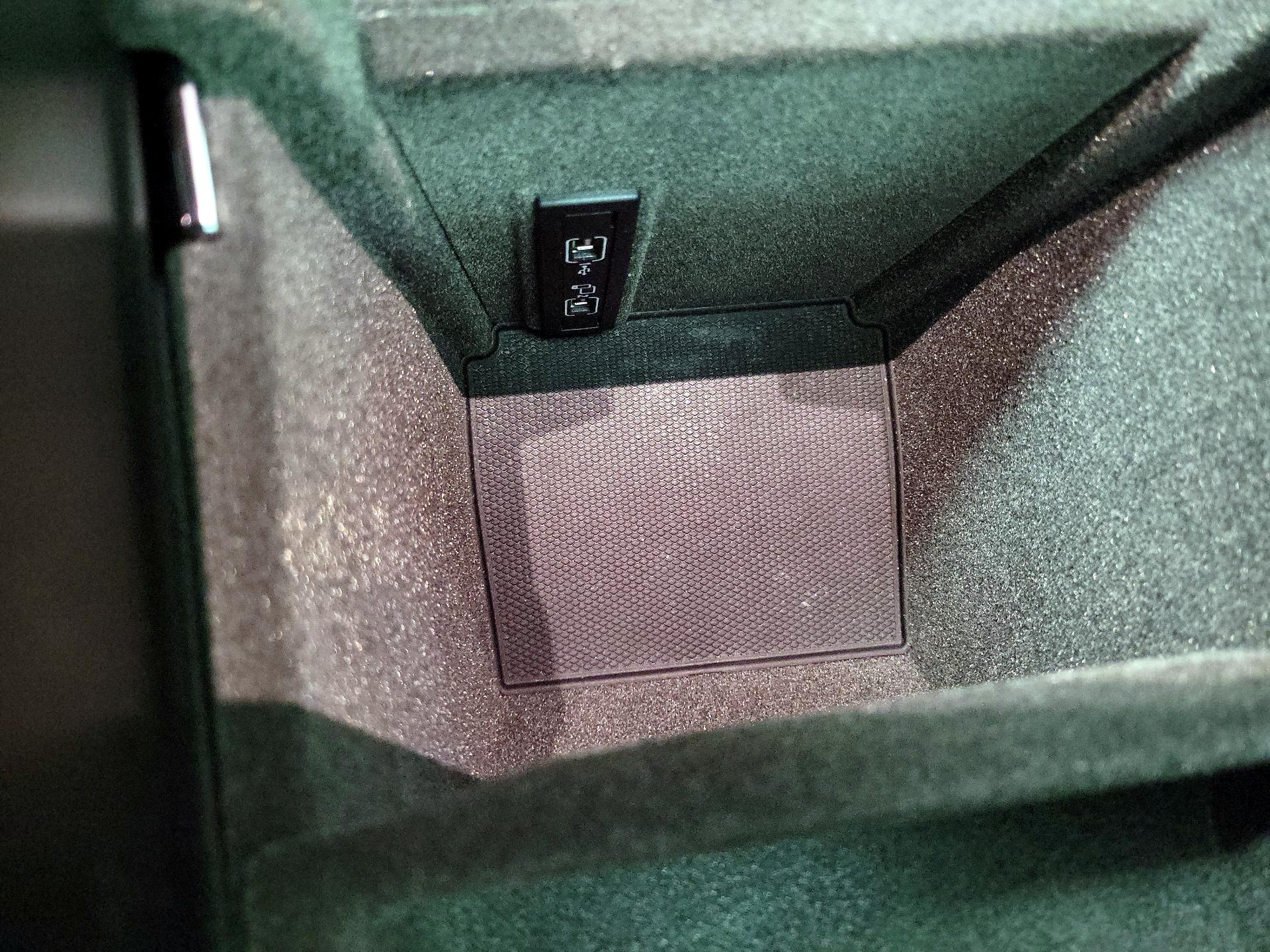 Thumbnail: 2019 Mercedes-Benz GLE - 19