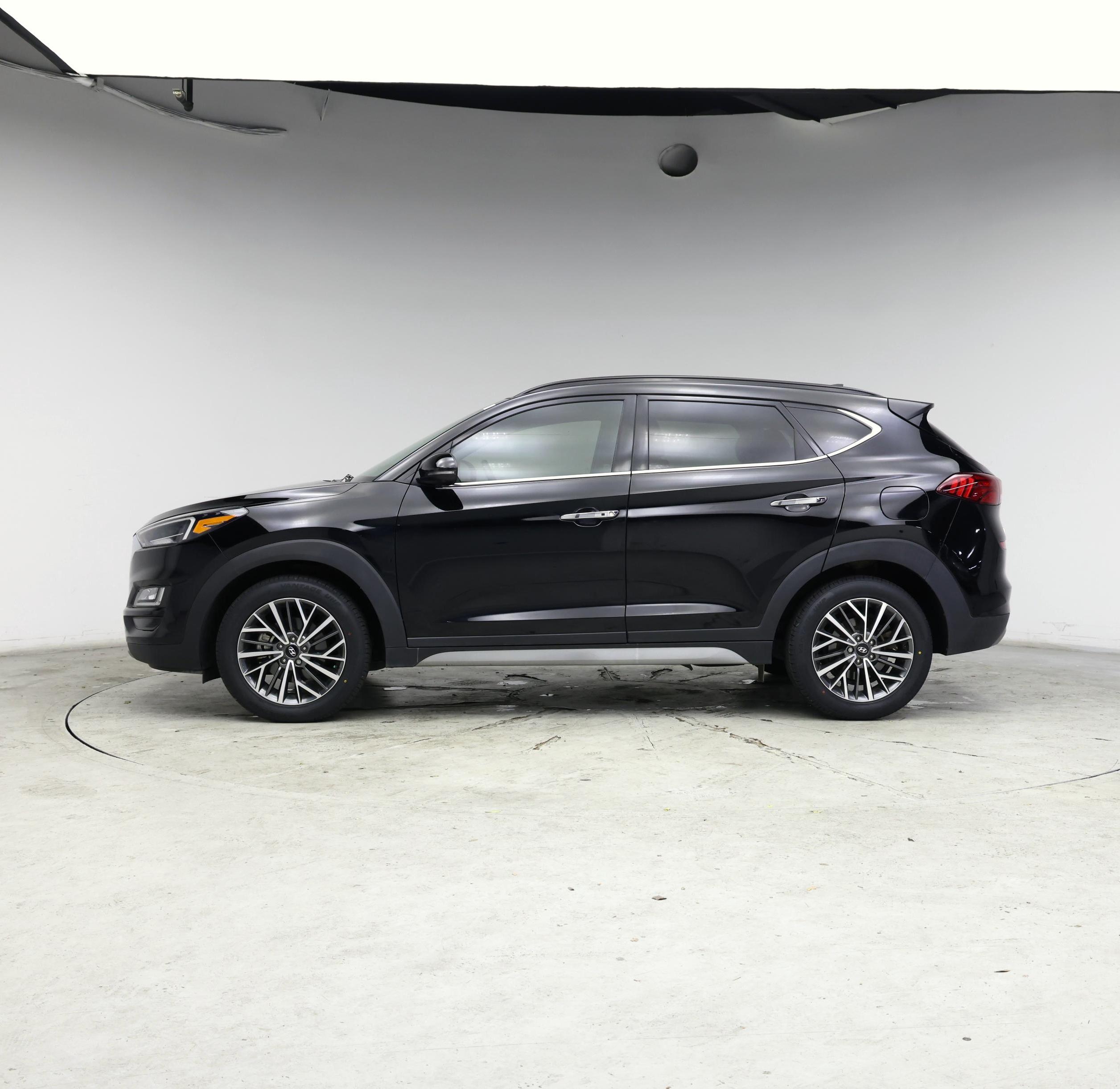 Thumbnail: 2020 Hyundai Tucson - 3