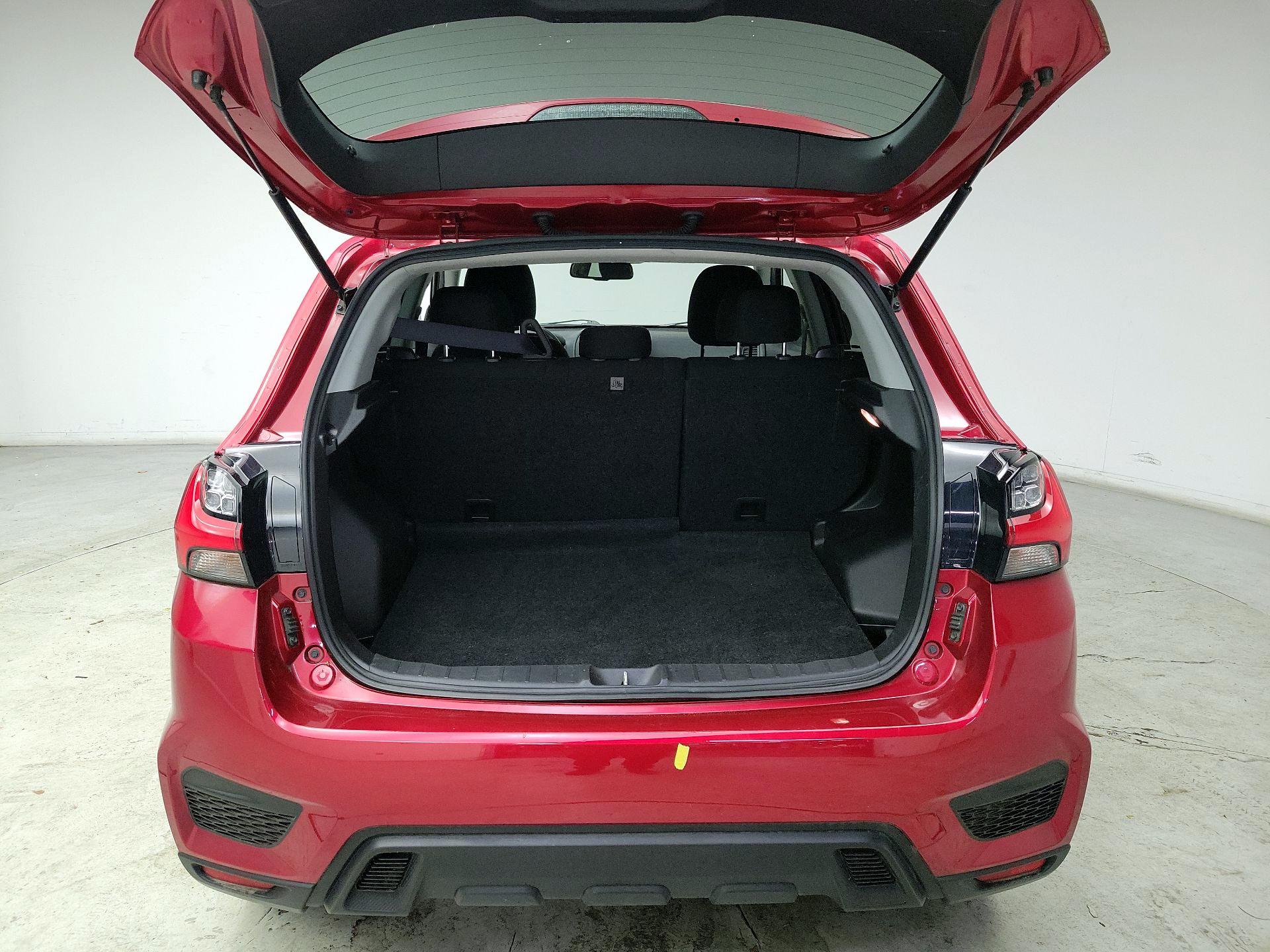 Thumbnail: 2021 Mitsubishi Outlander Sport - 20