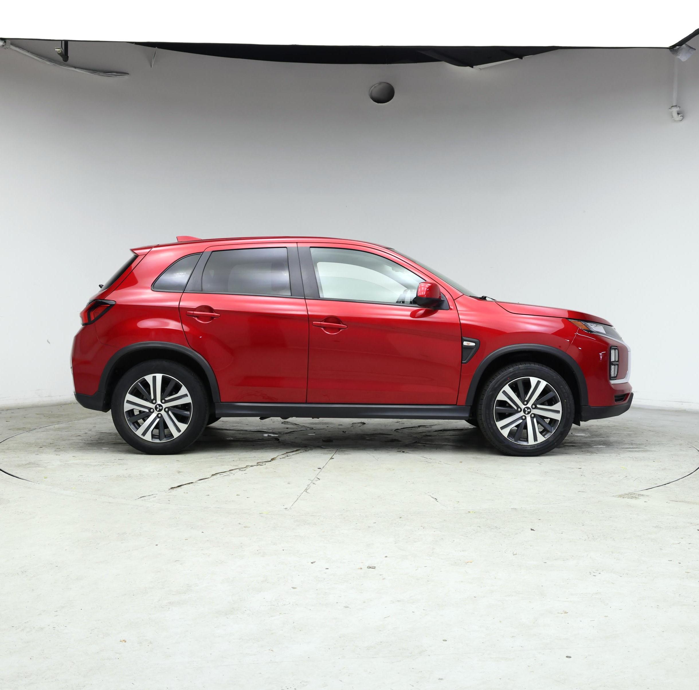 Thumbnail: 2021 Mitsubishi Outlander Sport - 7