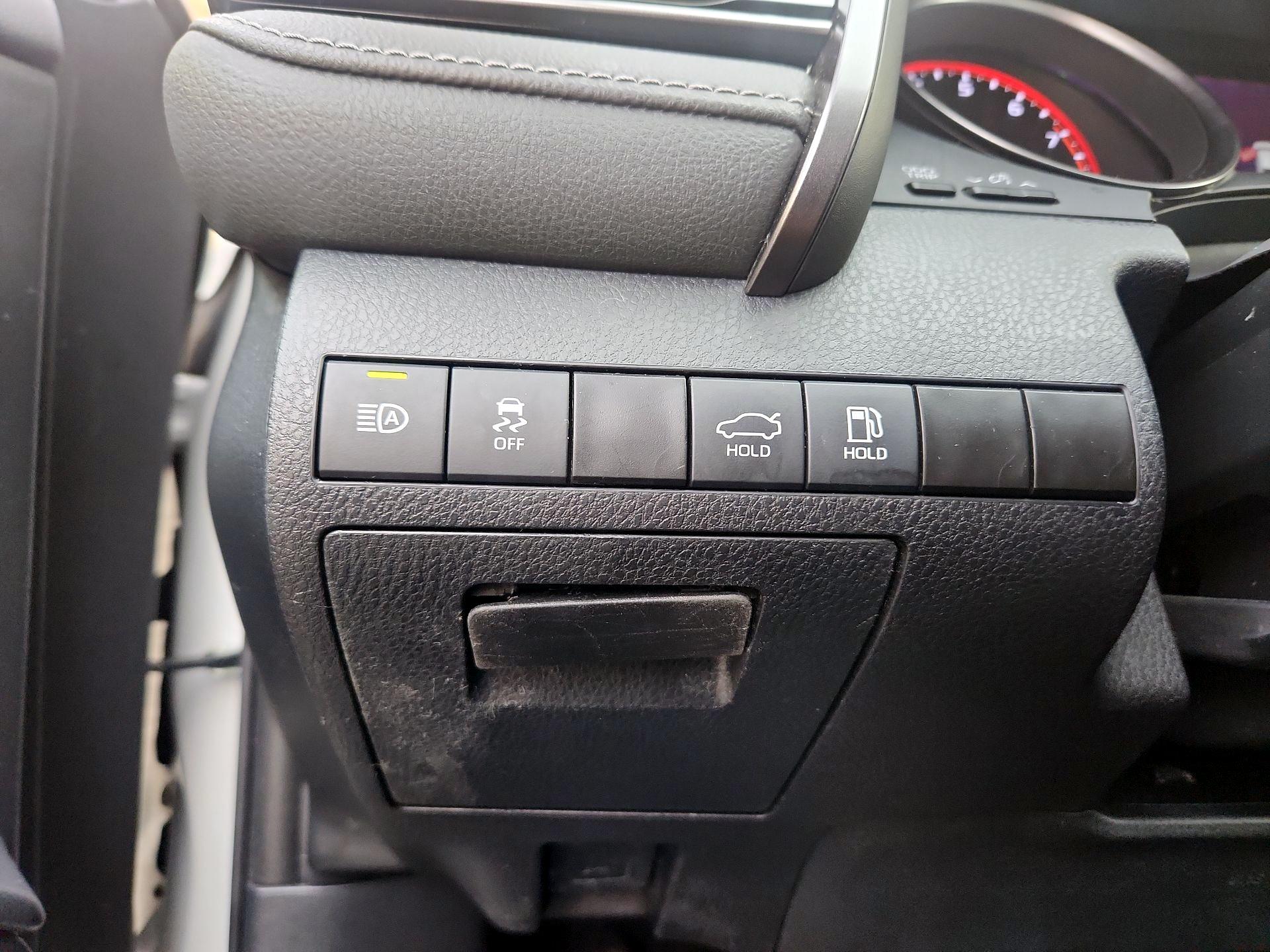 Thumbnail: 2024 Toyota Camry - 13