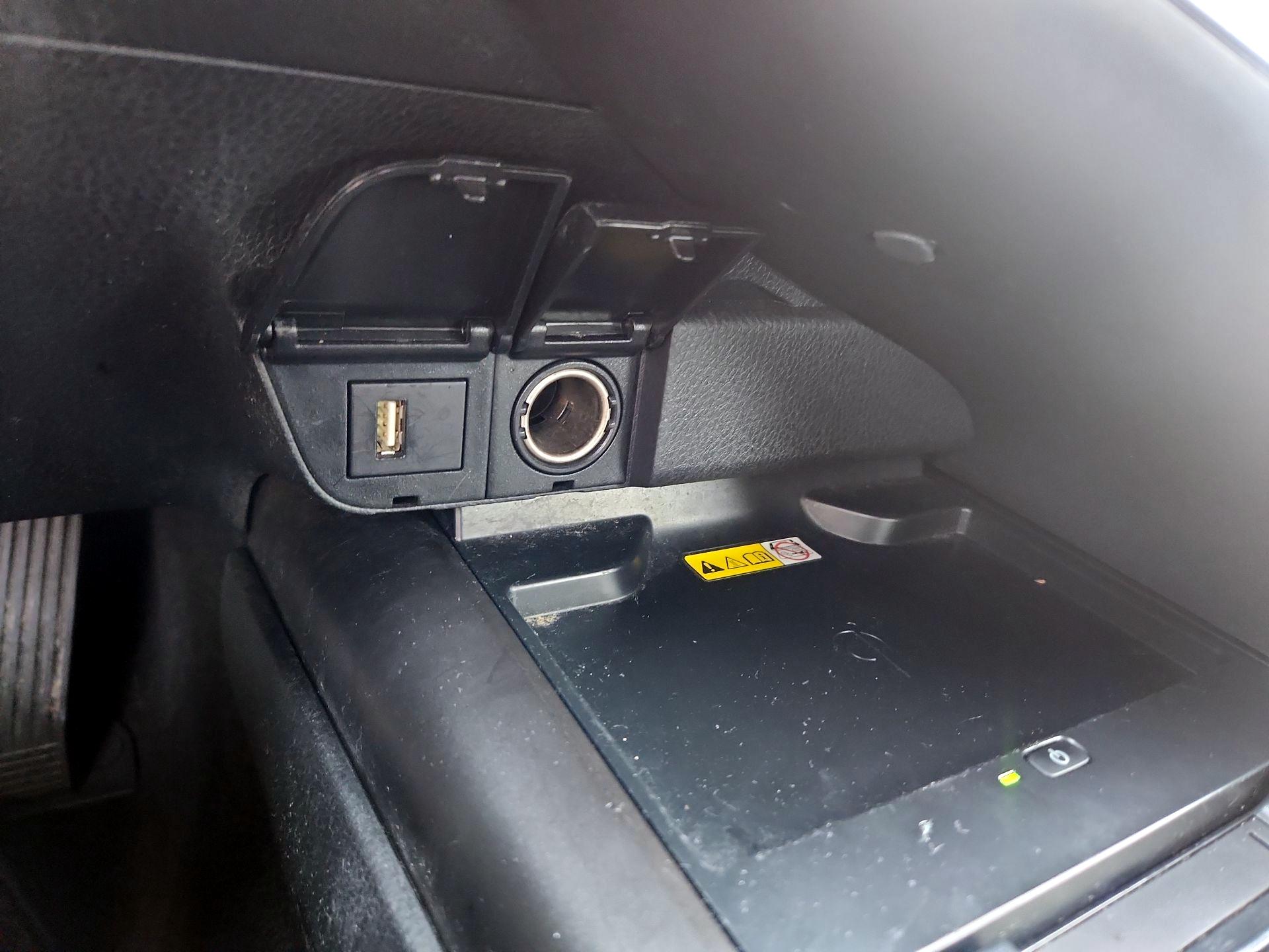 Thumbnail: 2024 Toyota Camry - 18