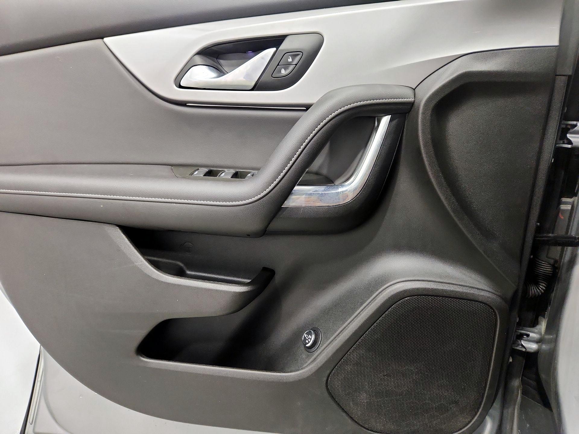 Thumbnail: 2024 Chevrolet Blazer - 12