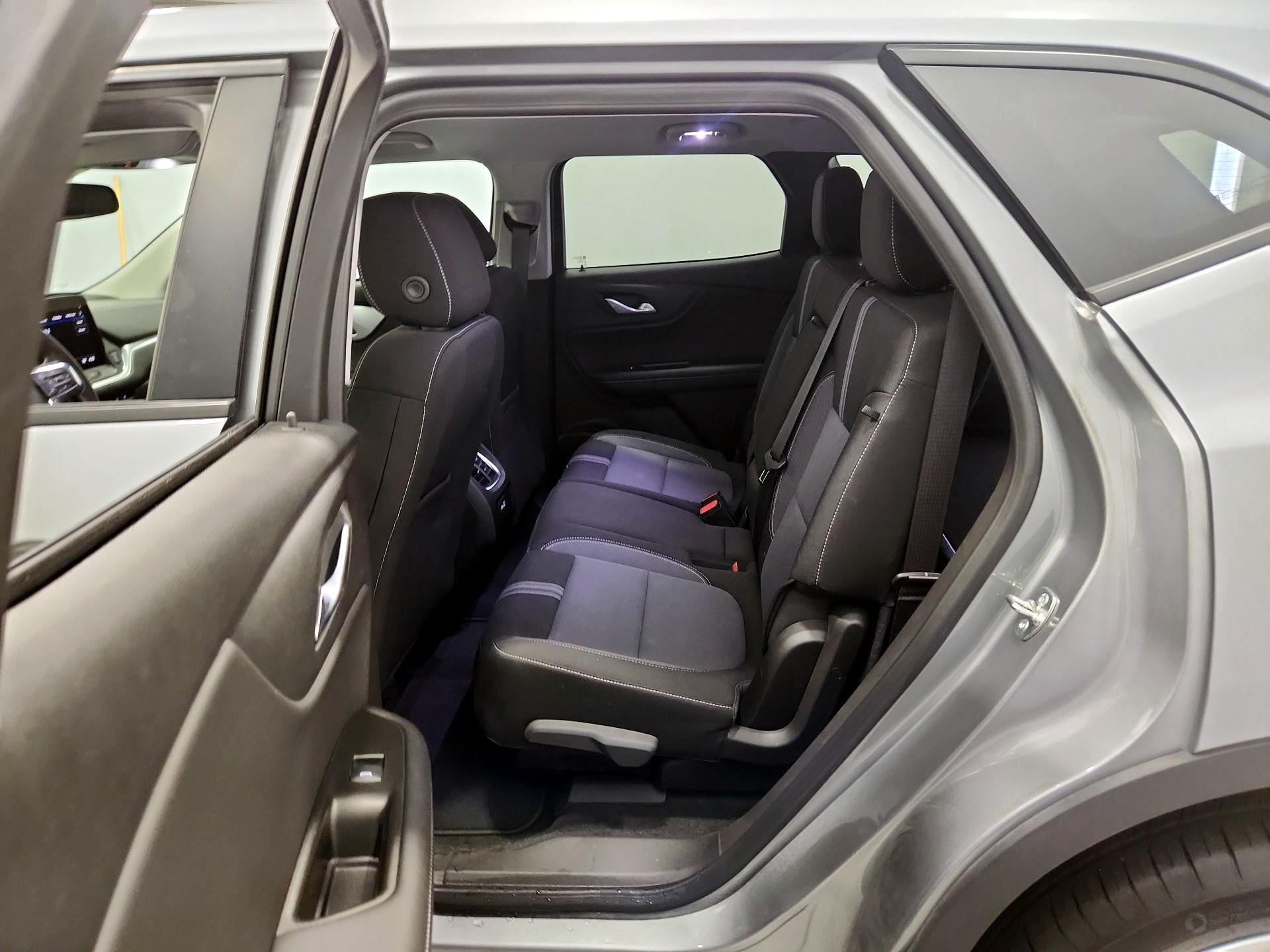 Thumbnail: 2024 Chevrolet Blazer - 19