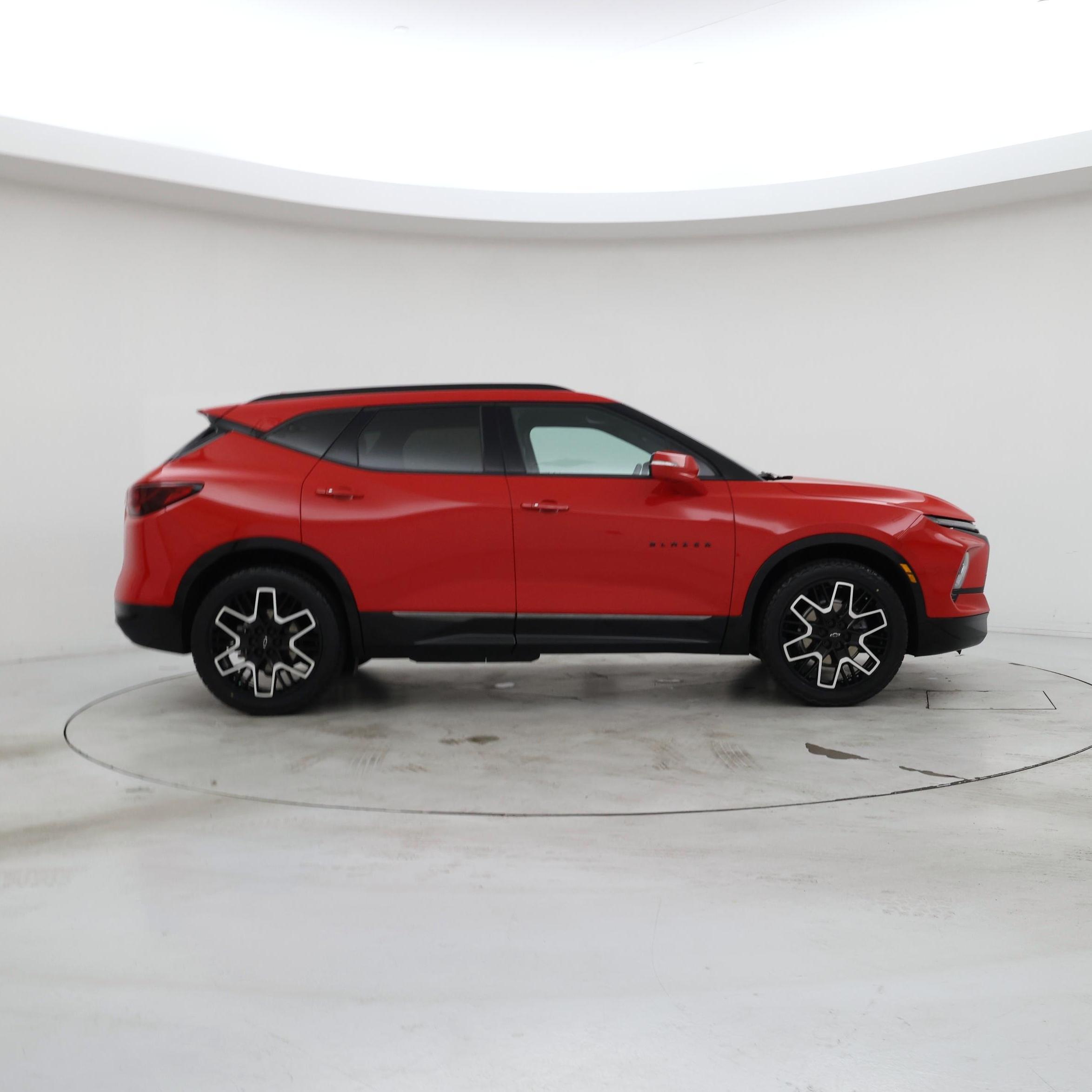 Thumbnail: 2023 Chevrolet Blazer - 7