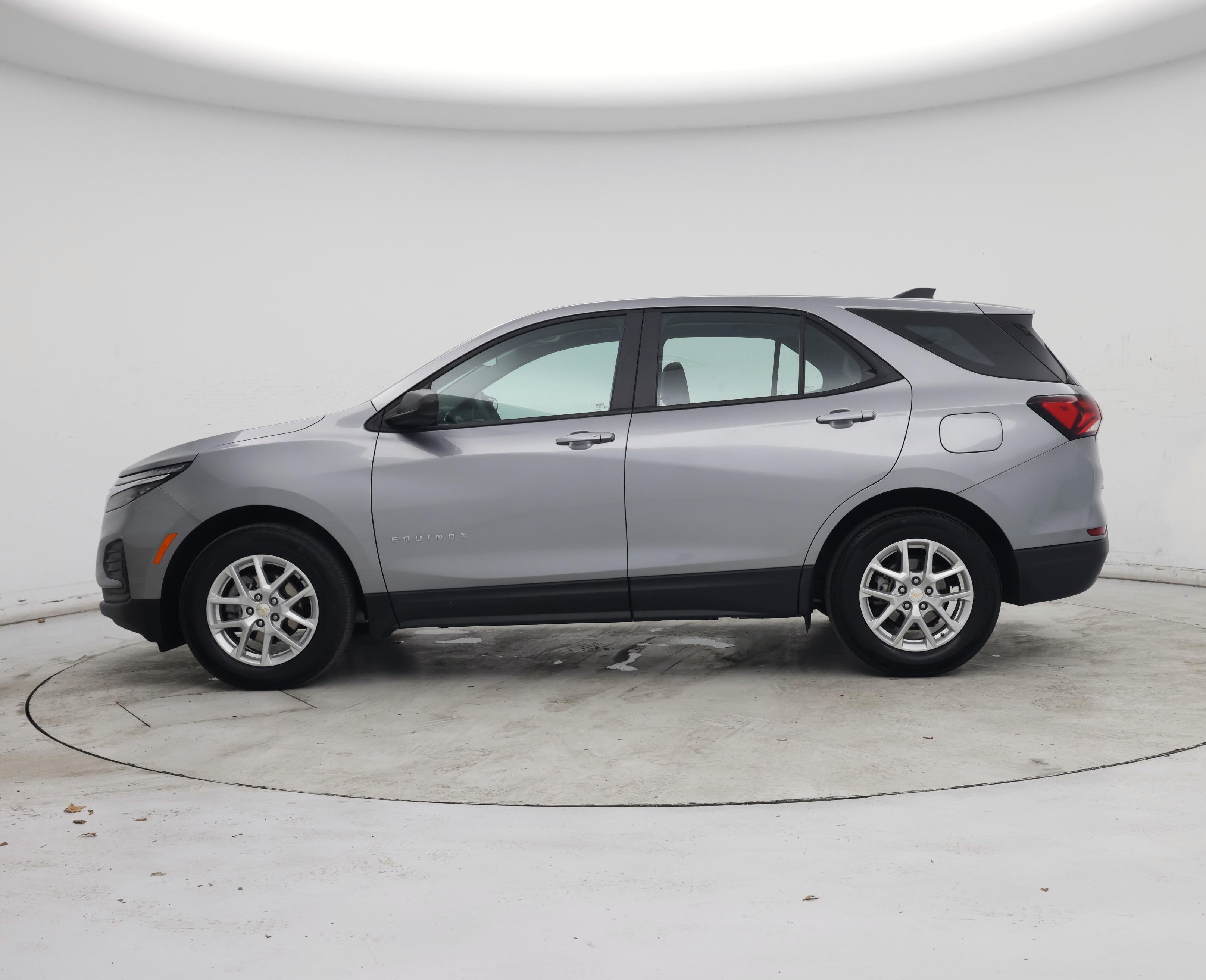 Thumbnail: 2024 Chevrolet Equinox - 3