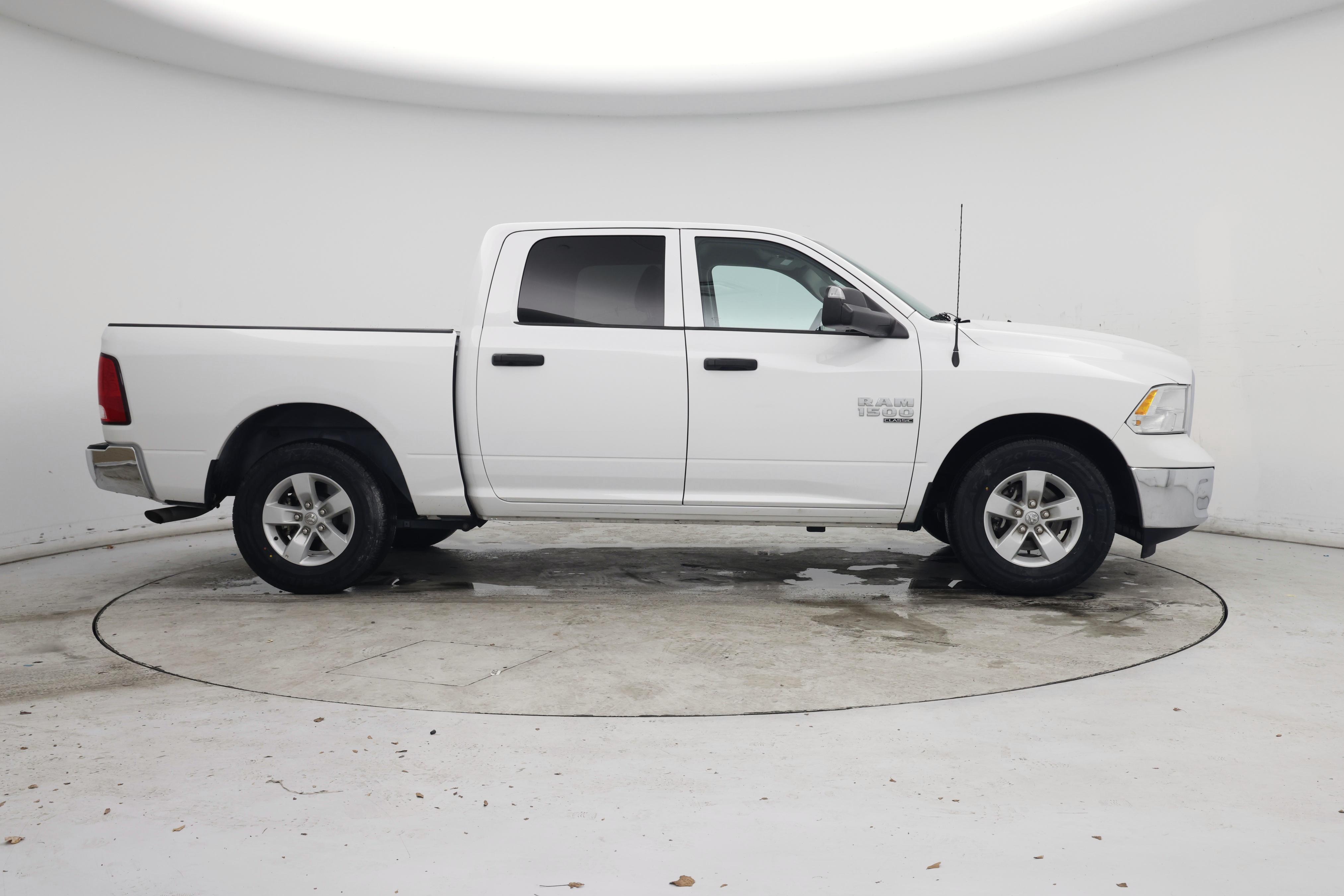 Thumbnail: 2023 RAM 1500 Classic - 7