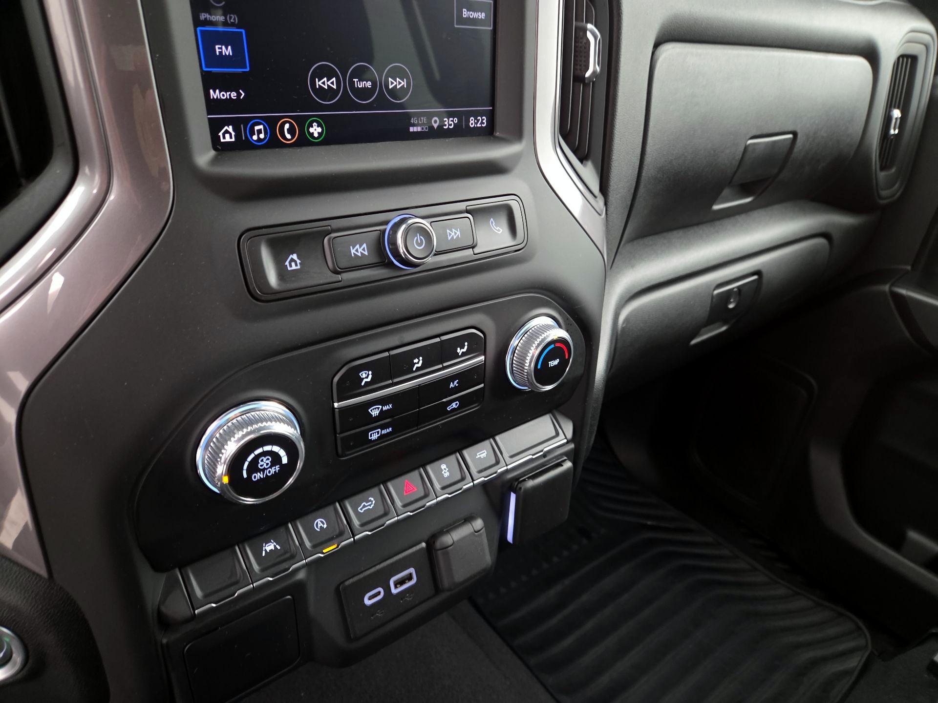 Thumbnail: 2024 GMC Sierra 1500 - 16