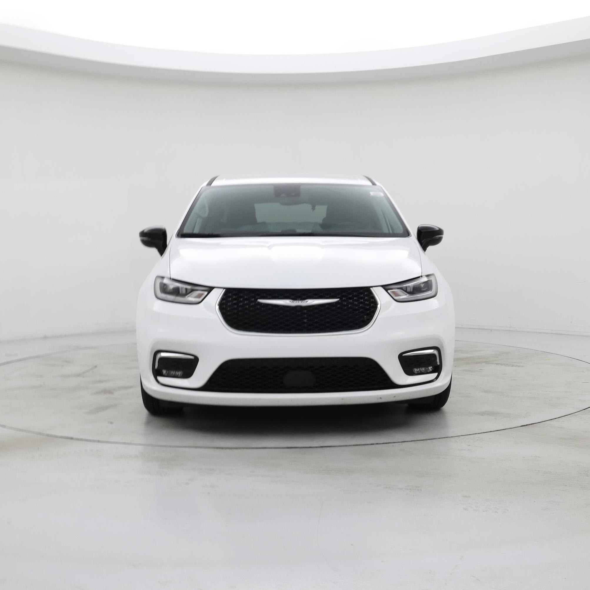 Thumbnail: 2024 Chrysler Pacifica - 5