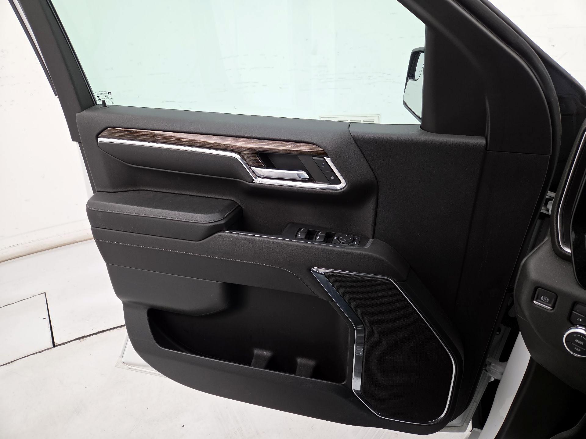 Thumbnail: 2023 GMC Sierra 1500 - 12