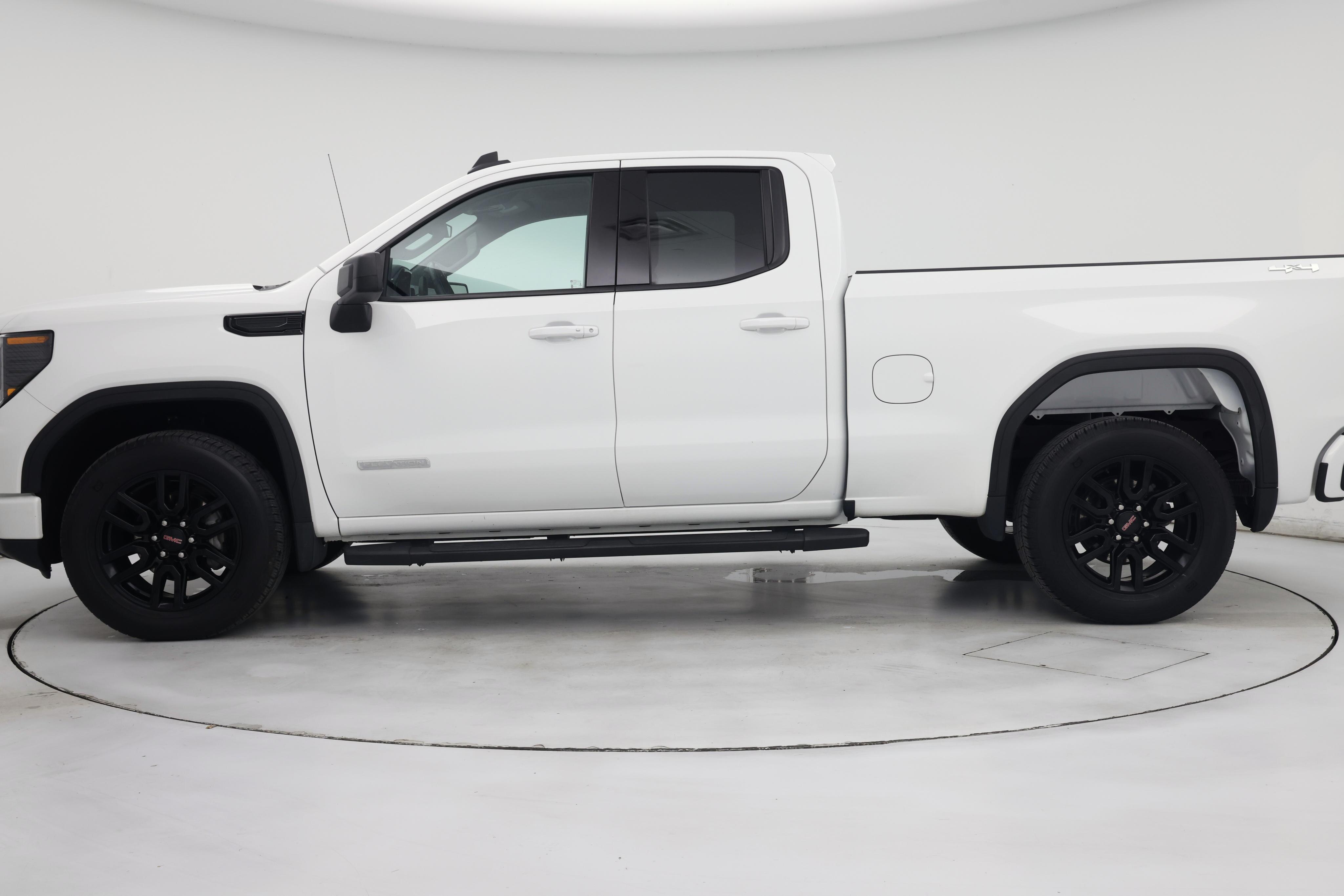 Thumbnail: 2023 GMC Sierra 1500 - 3