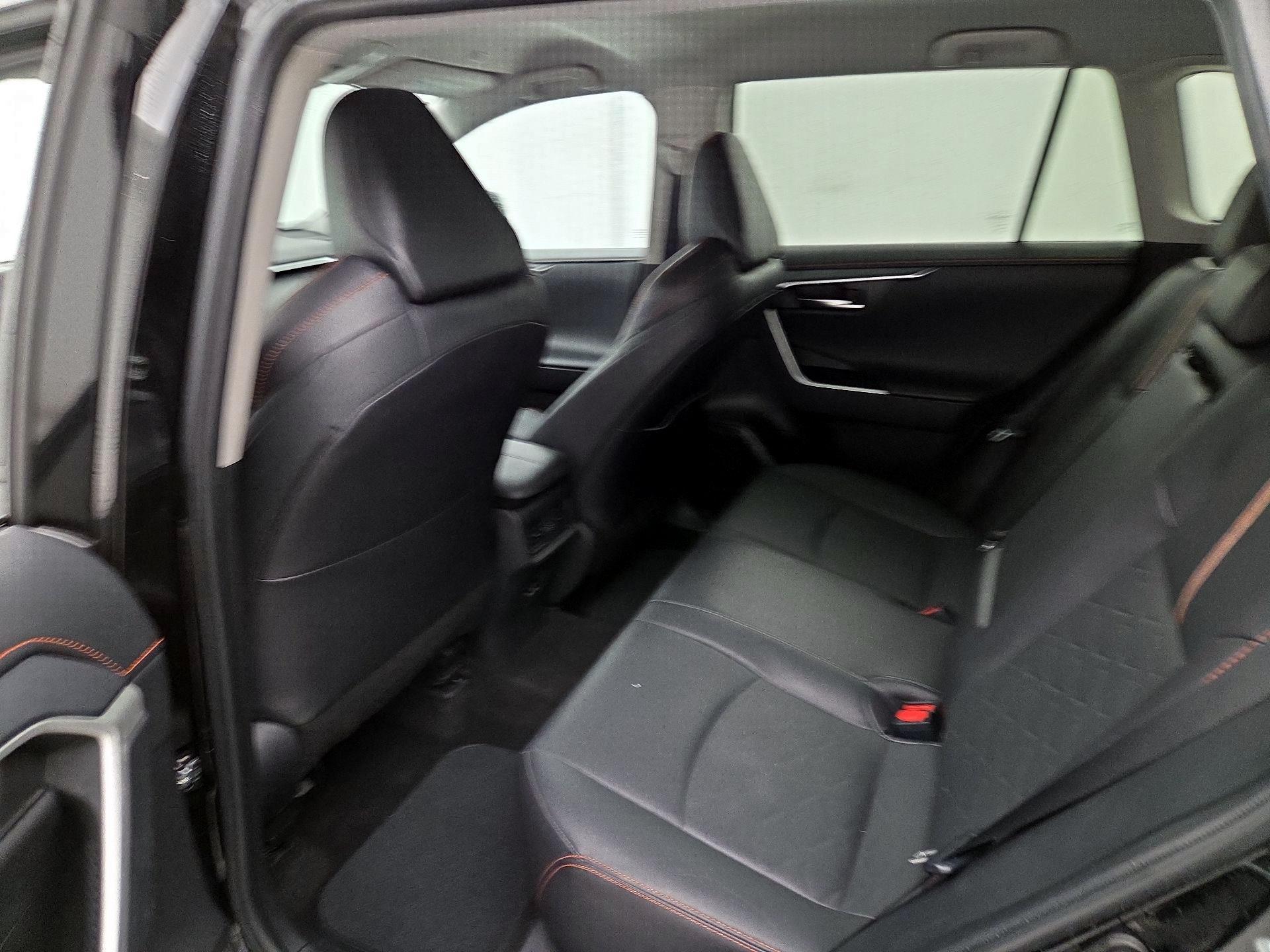 Thumbnail: 2024 Toyota RAV4 - 18