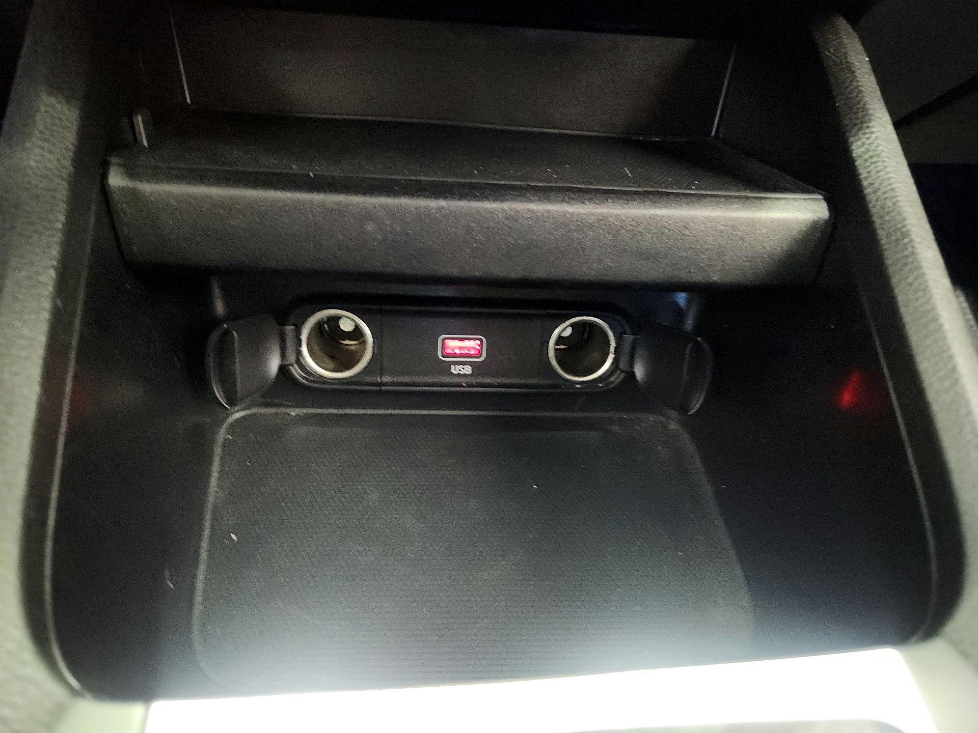 Thumbnail: 2023 Kia Forte - 18