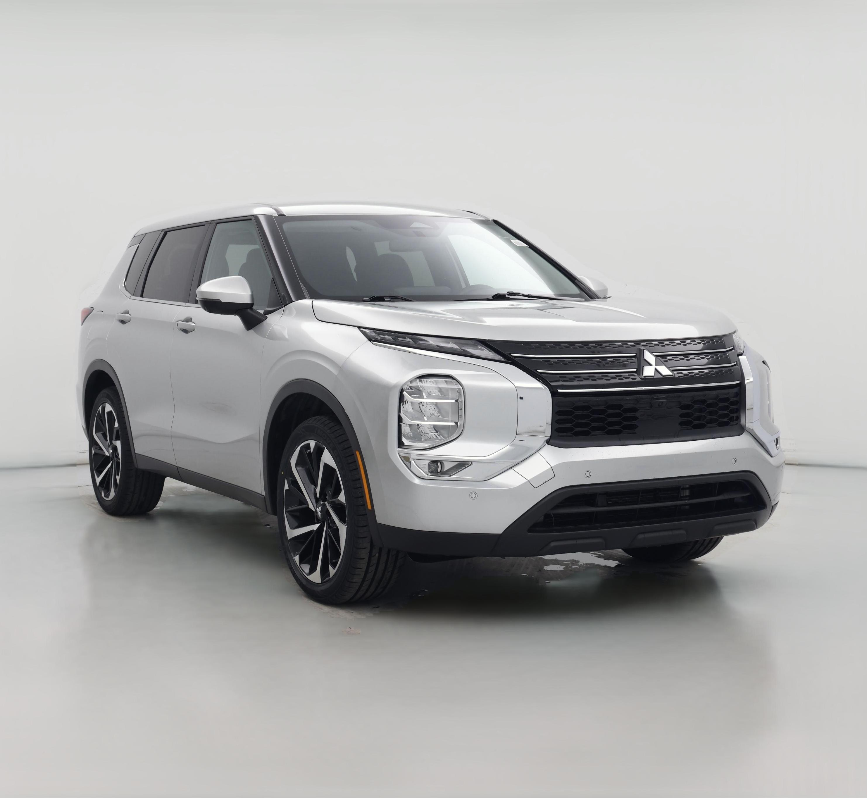 Thumbnail: 2024 Mitsubishi Outlander - 1