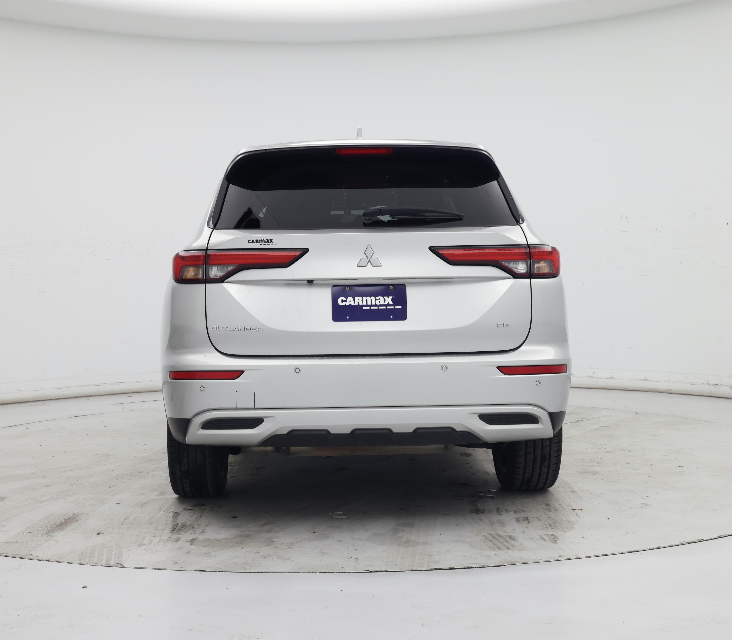 Thumbnail: 2024 Mitsubishi Outlander - 6