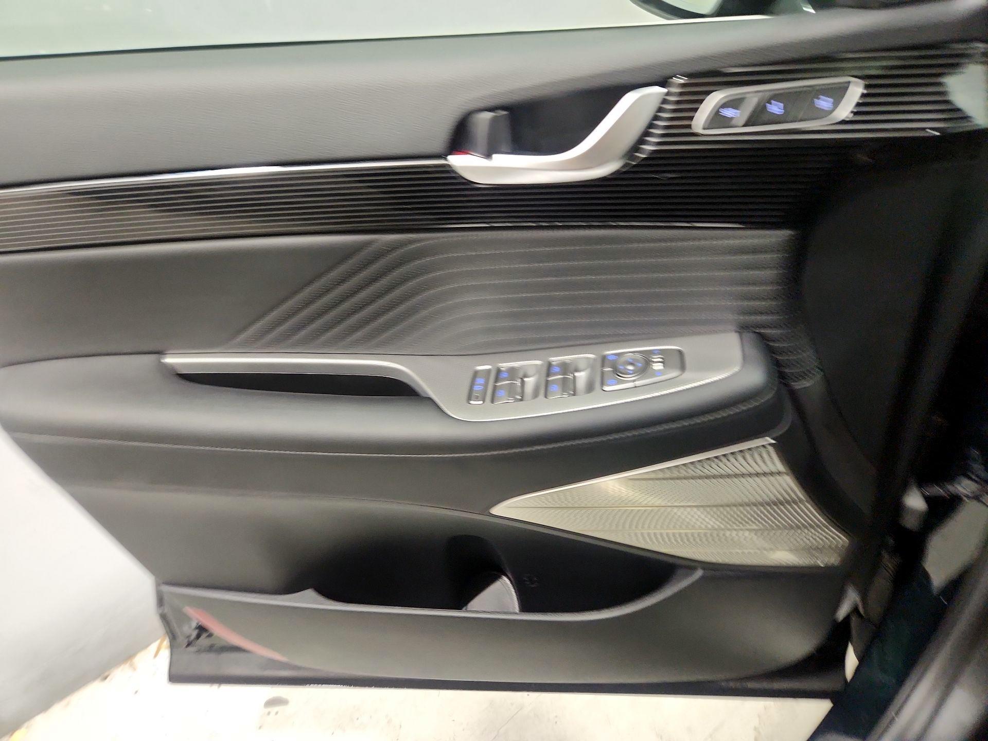 Thumbnail: 2025 Hyundai Palisade - 12