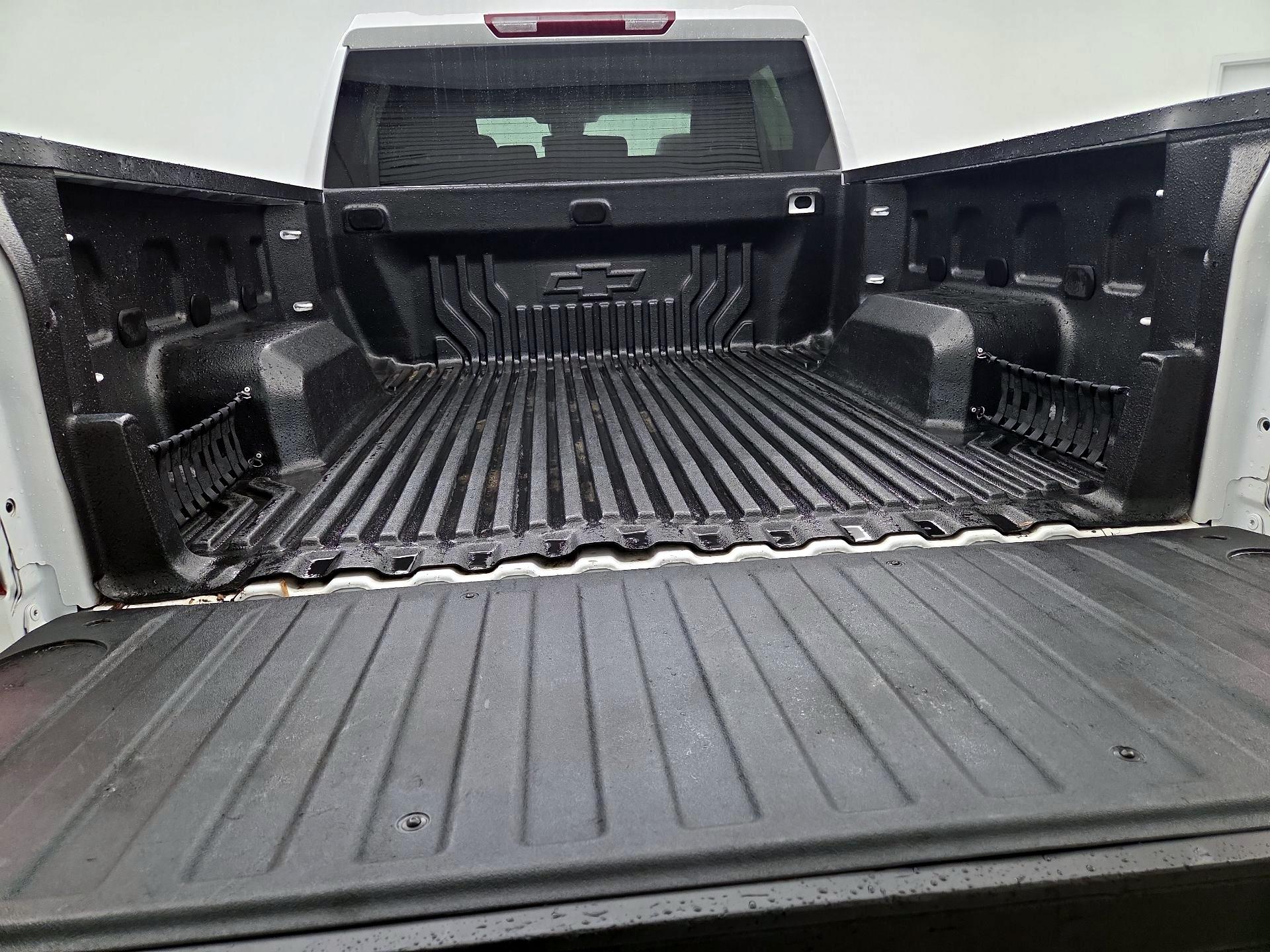 Thumbnail: 2023 Chevrolet Silverado 1500 - 20