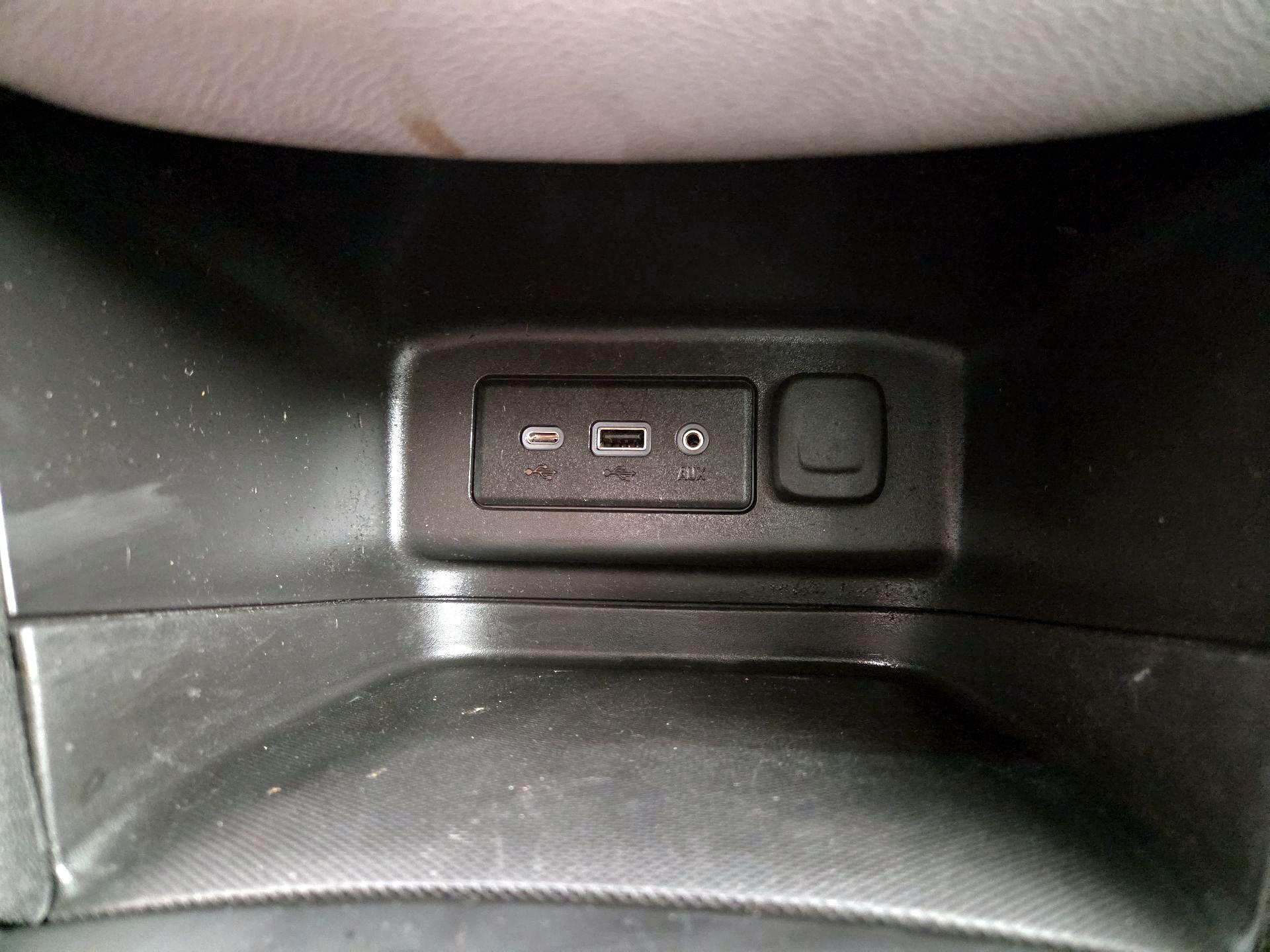 Thumbnail: 2024 Chevrolet Equinox - 18