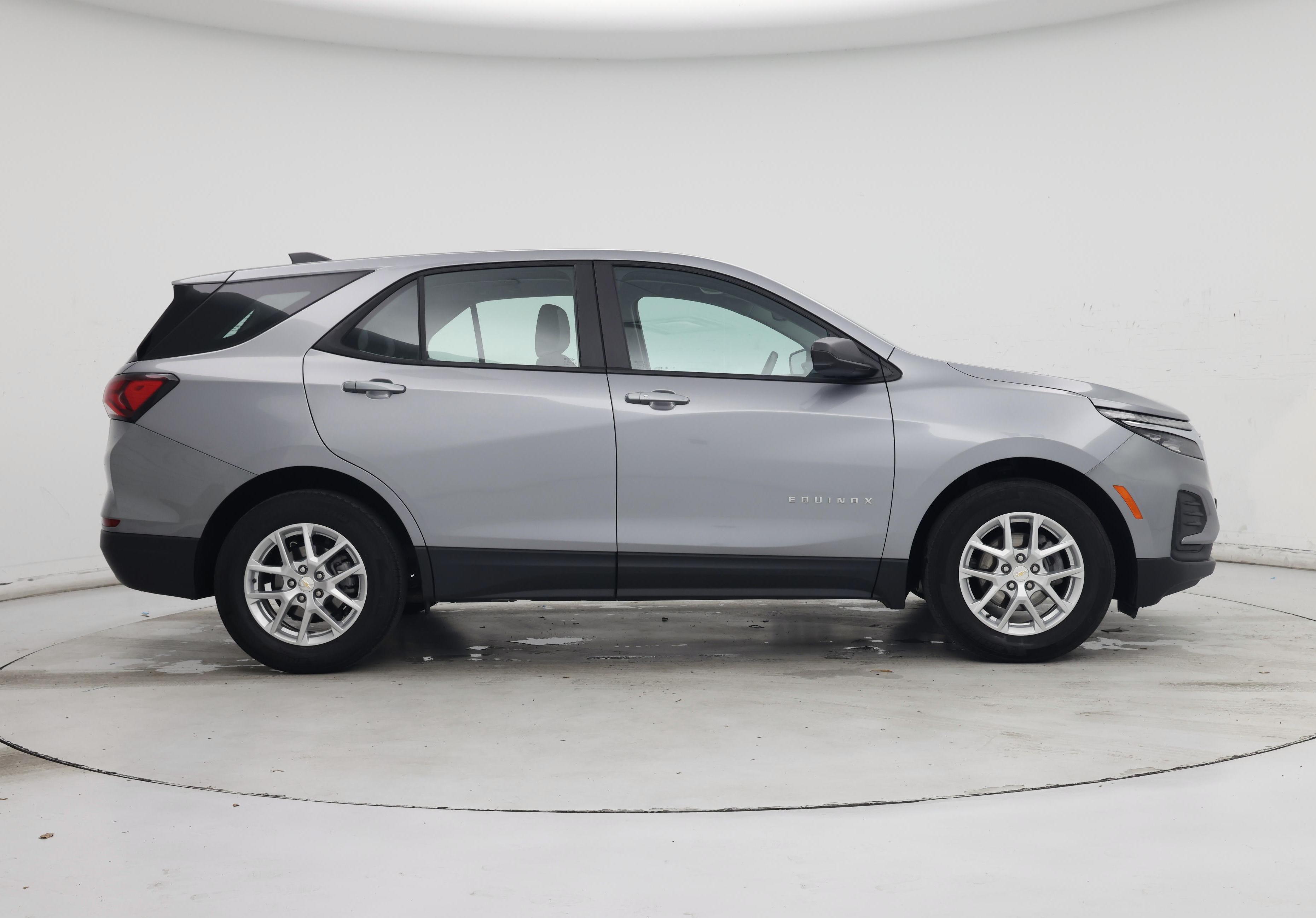 Thumbnail: 2024 Chevrolet Equinox - 7