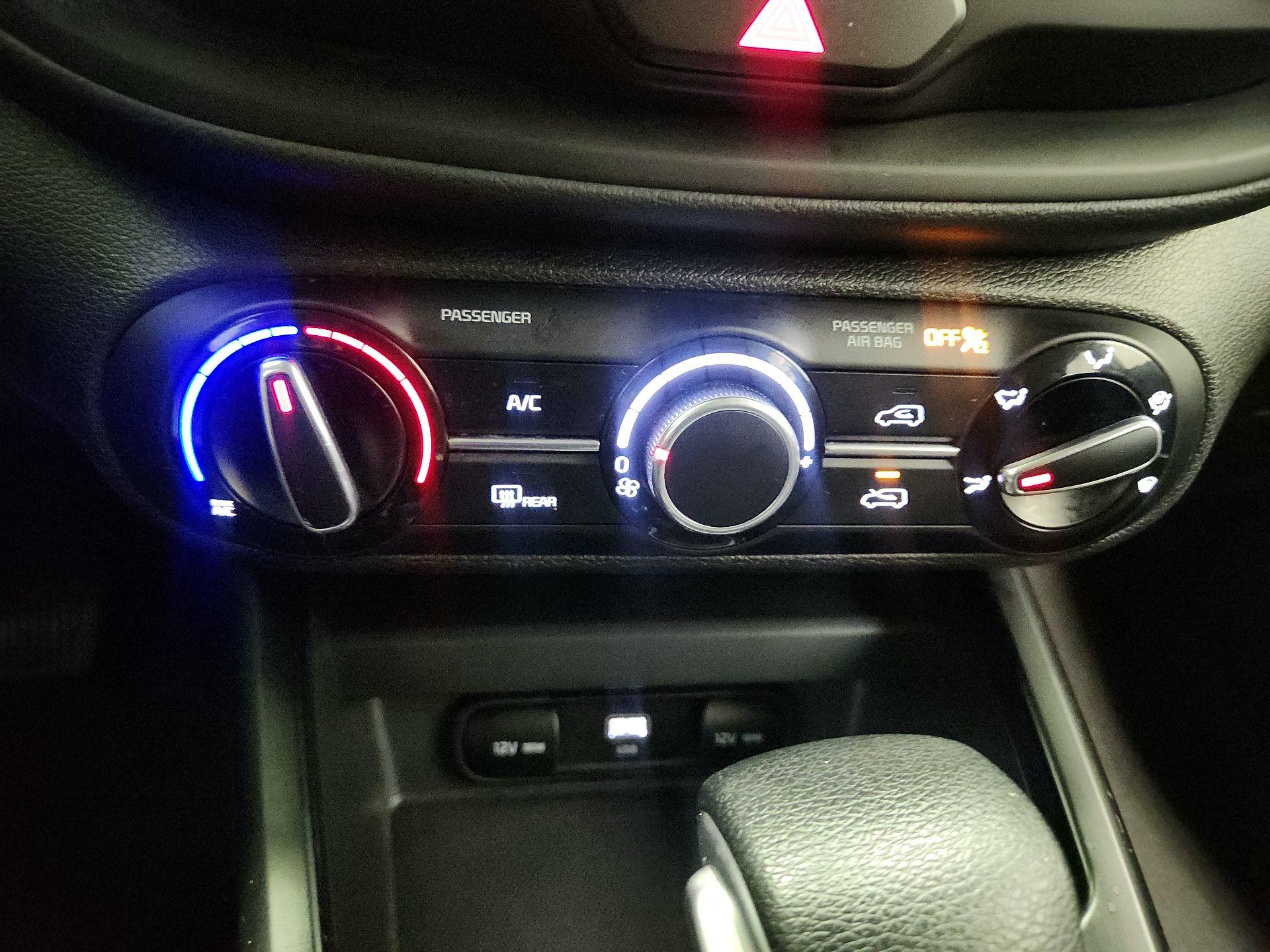 Thumbnail: 2023 Kia Soul - 16