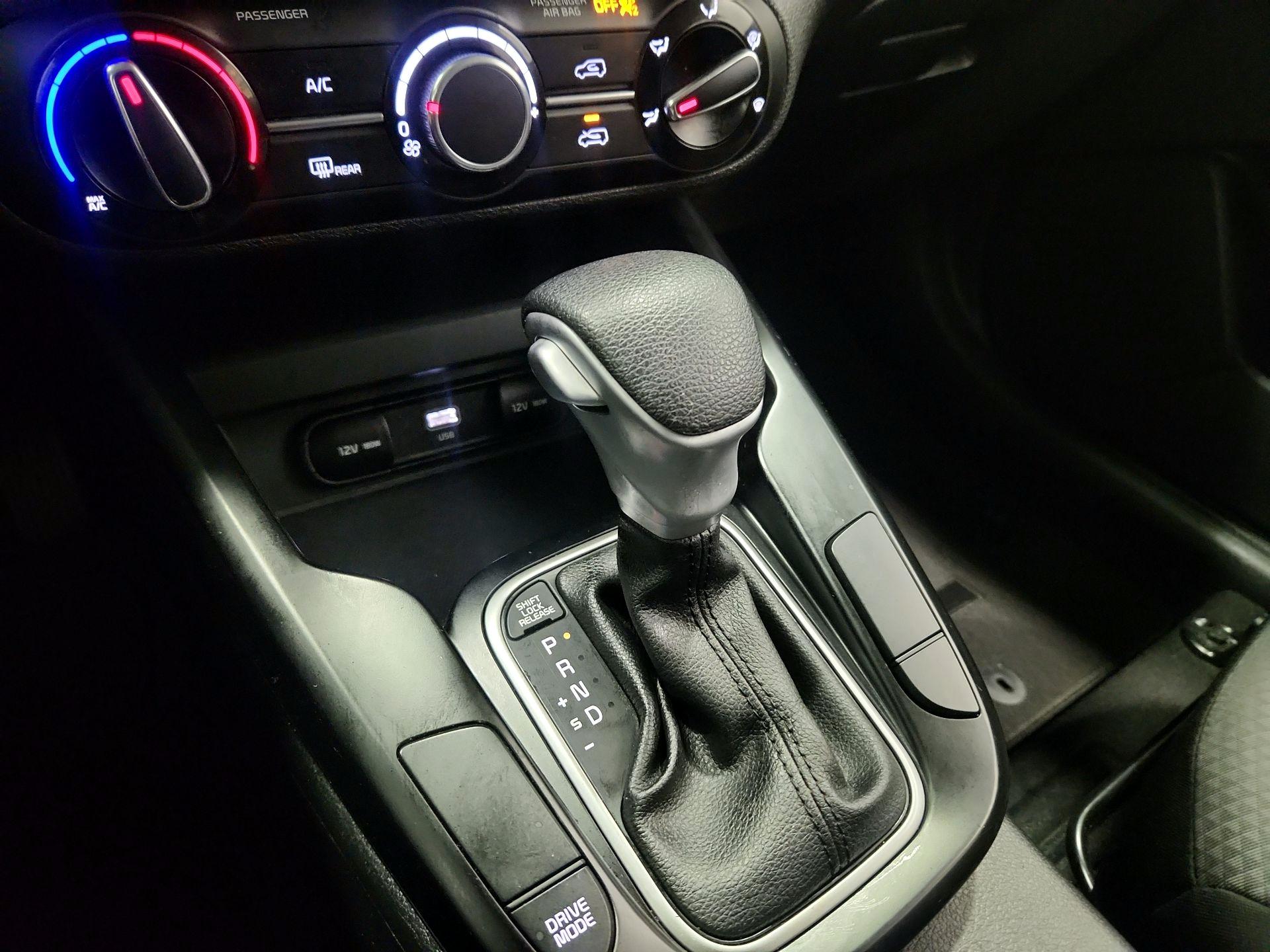 Thumbnail: 2023 Kia Soul - 17