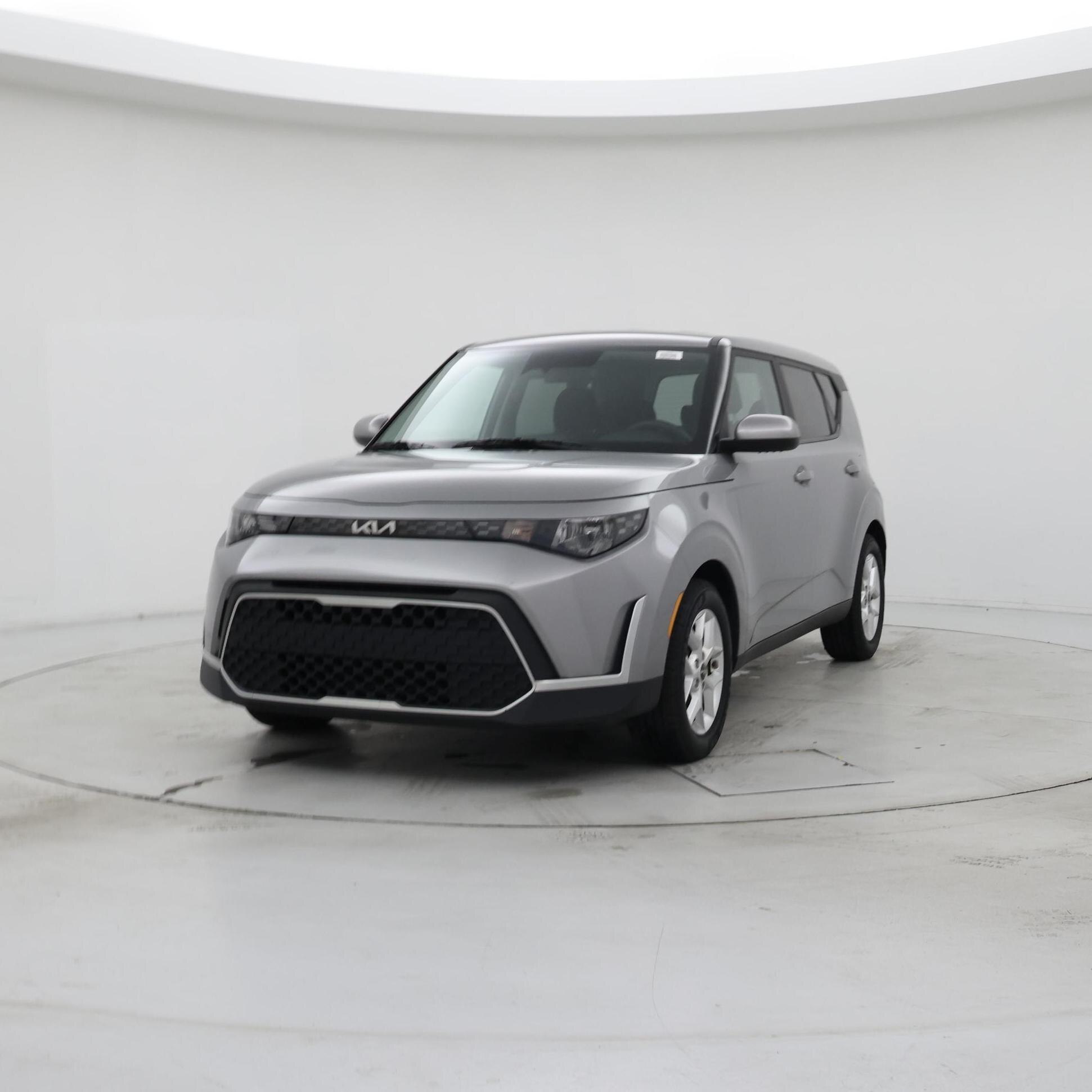 Thumbnail: 2023 Kia Soul - 4