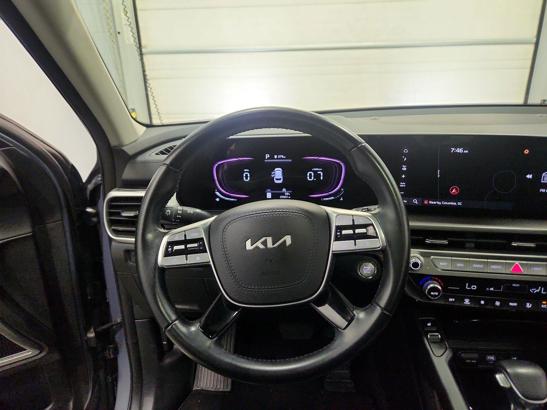 Thumbnail: 2023 Kia Telluride - 10