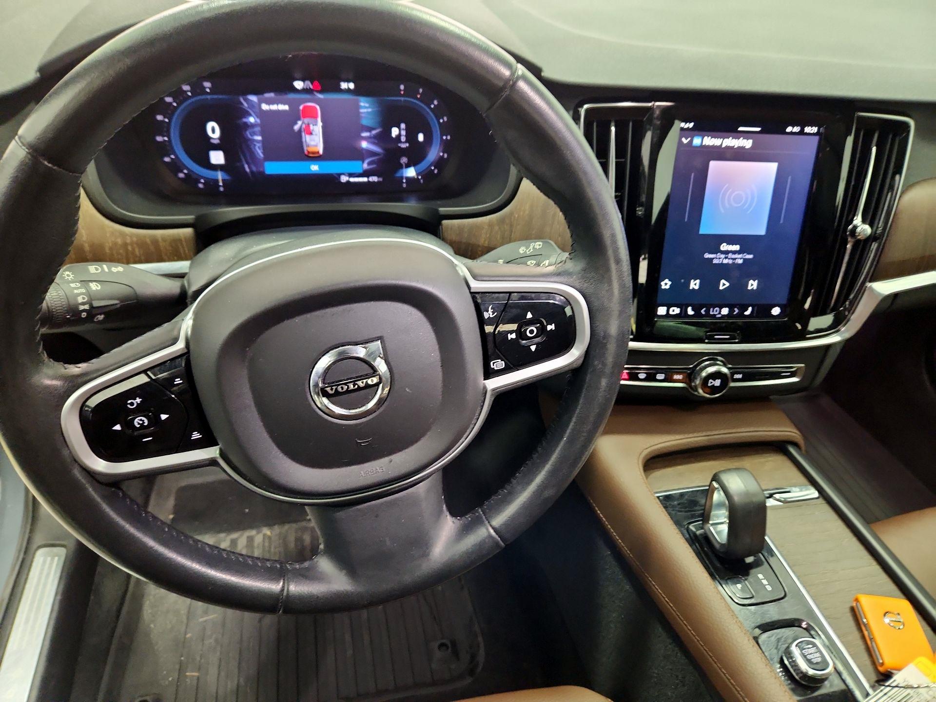 Thumbnail: 2022 Volvo S90 - 9