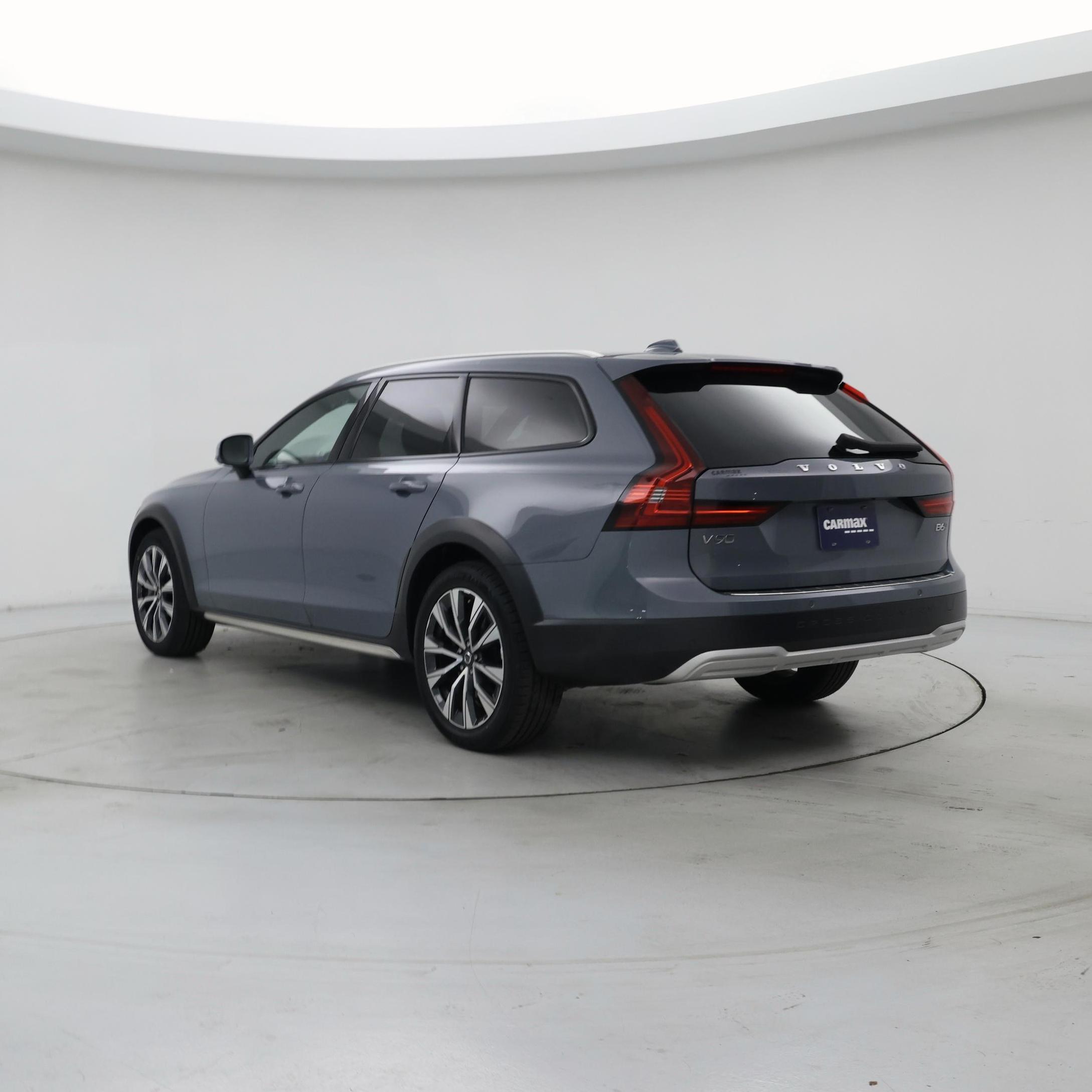 Thumbnail: 2022 Volvo S90 - 2