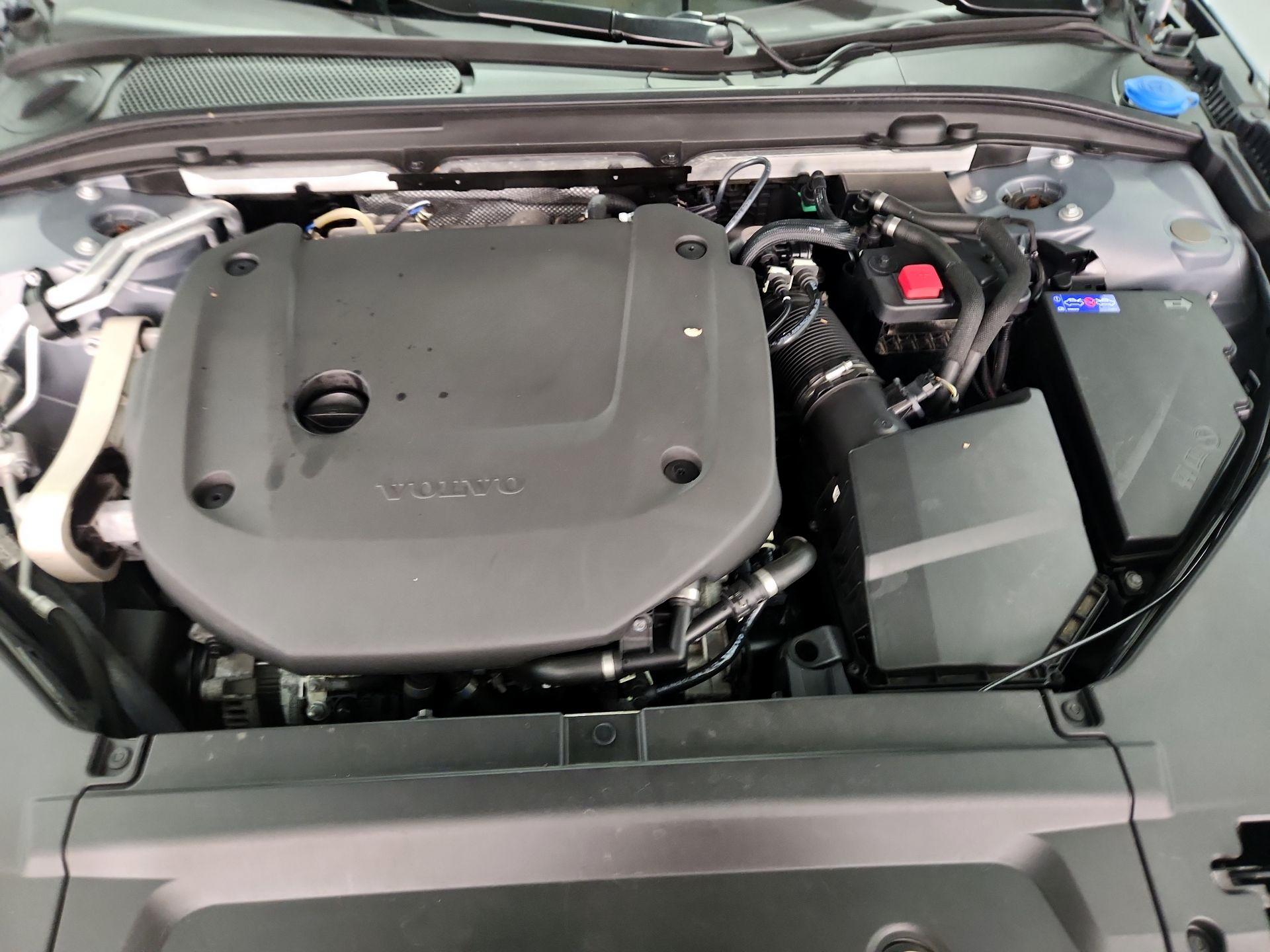 Thumbnail: 2022 Volvo S90 - 20