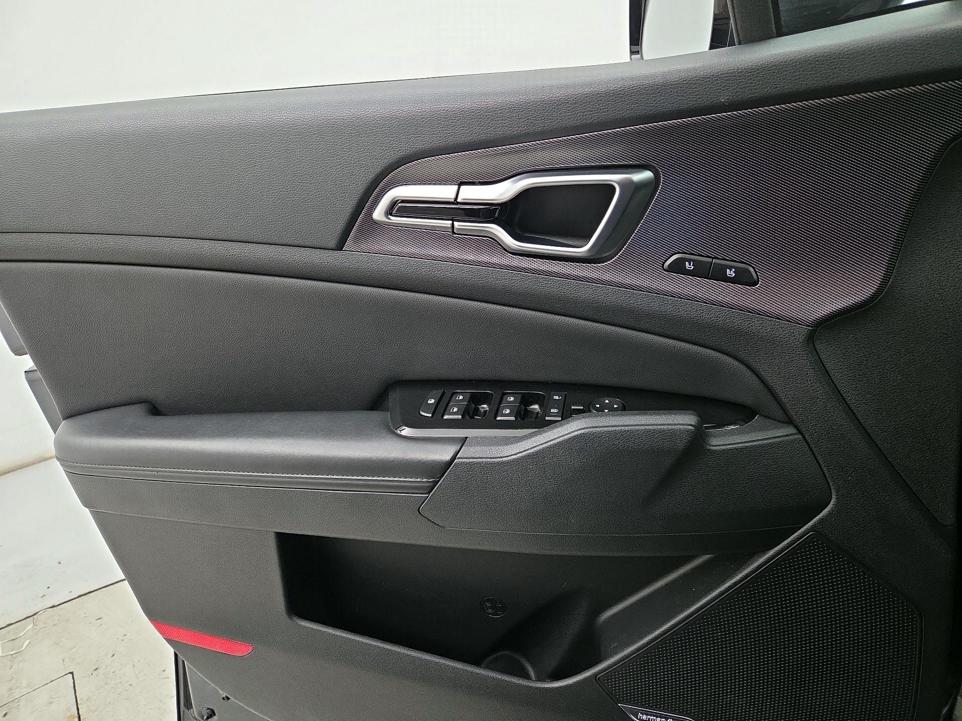 Thumbnail: 2024 Kia Sportage - 12